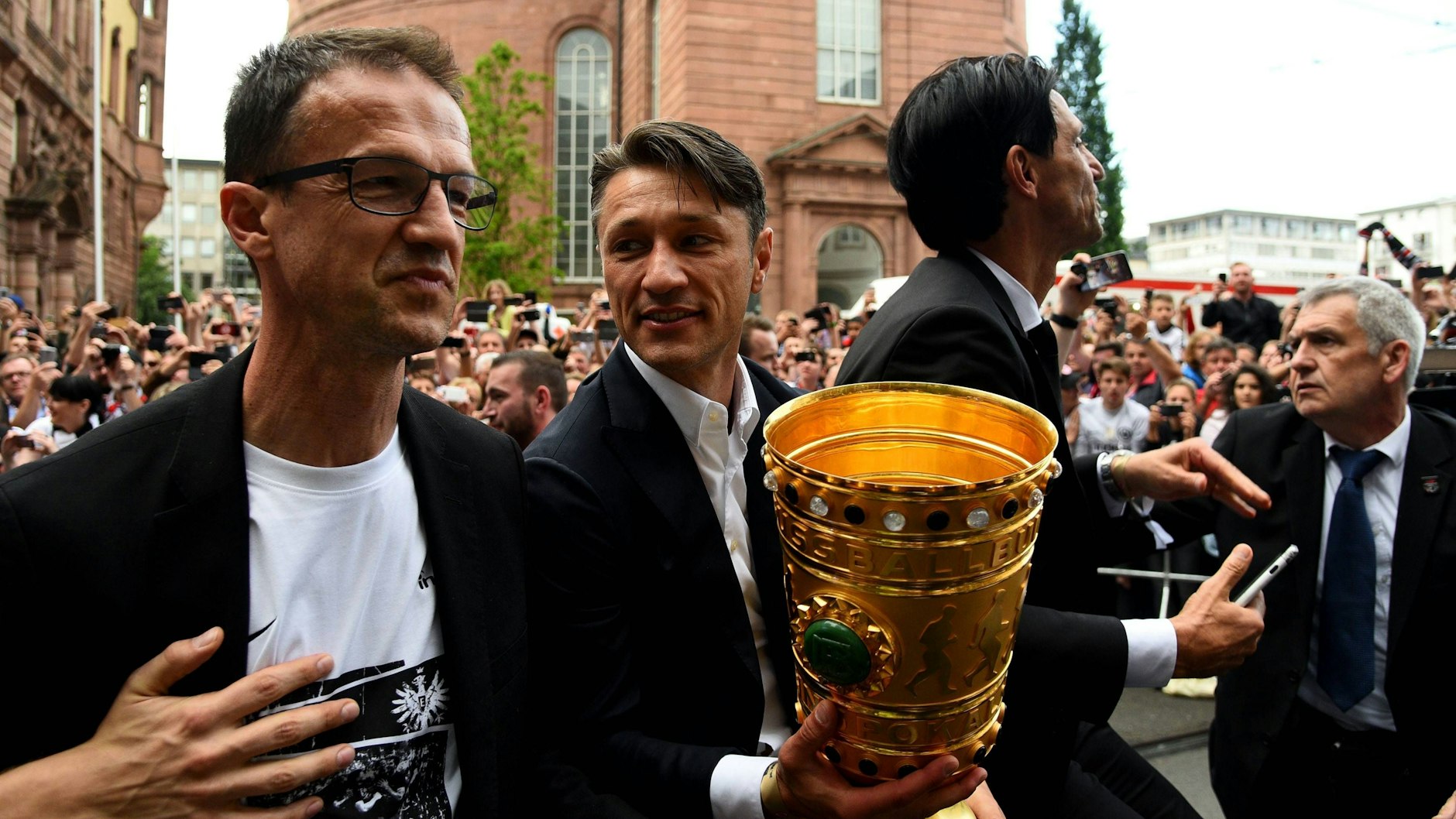 Fredi Bobic als Manager und Niko Kovac als Cheftrainer gewannen gemeinsam mit Eintracht Frankfurt 2018 den DFB-Pokal.