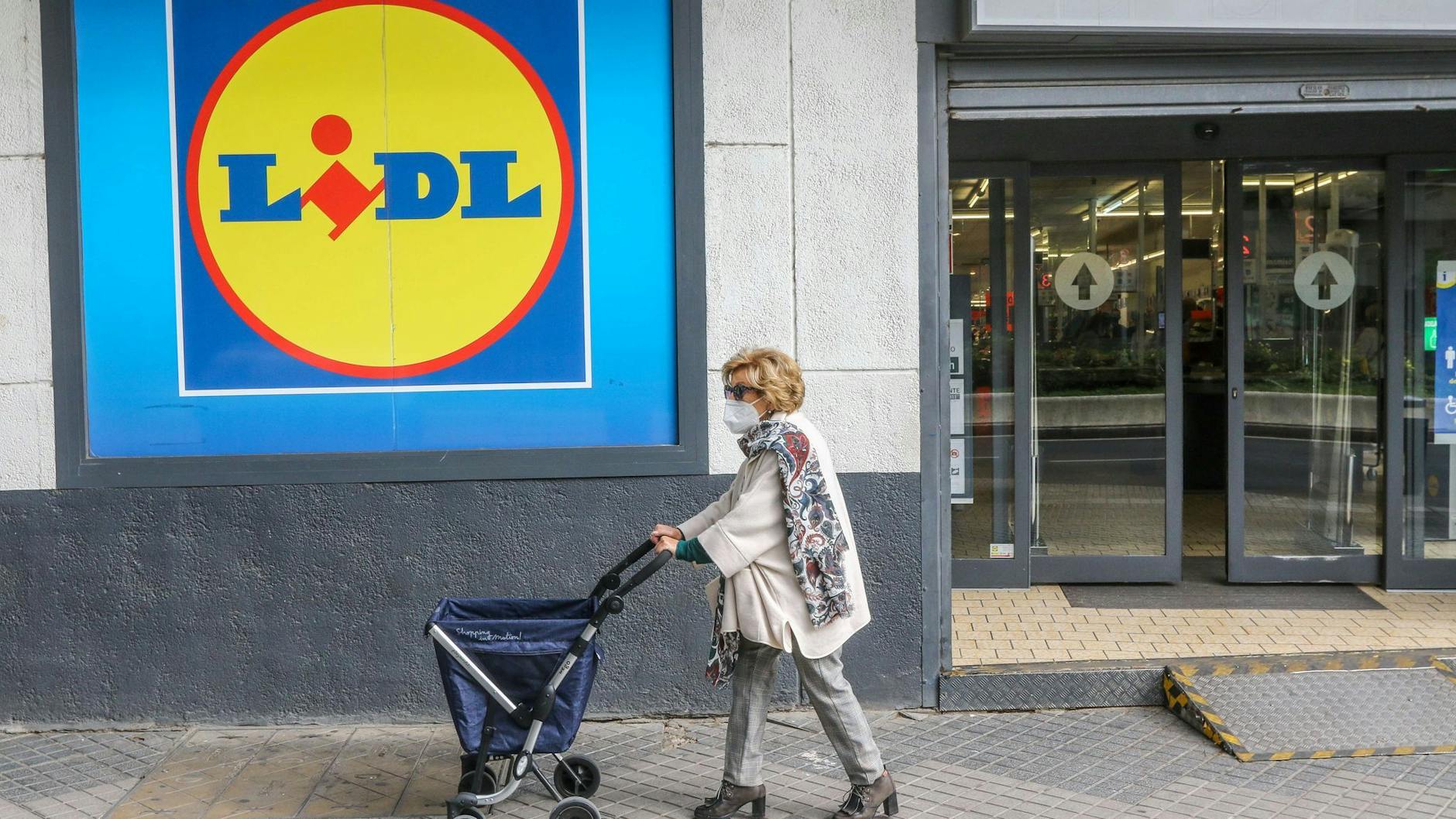 Der Discounter Lidl rationiert bestimmte Lebensmittel.