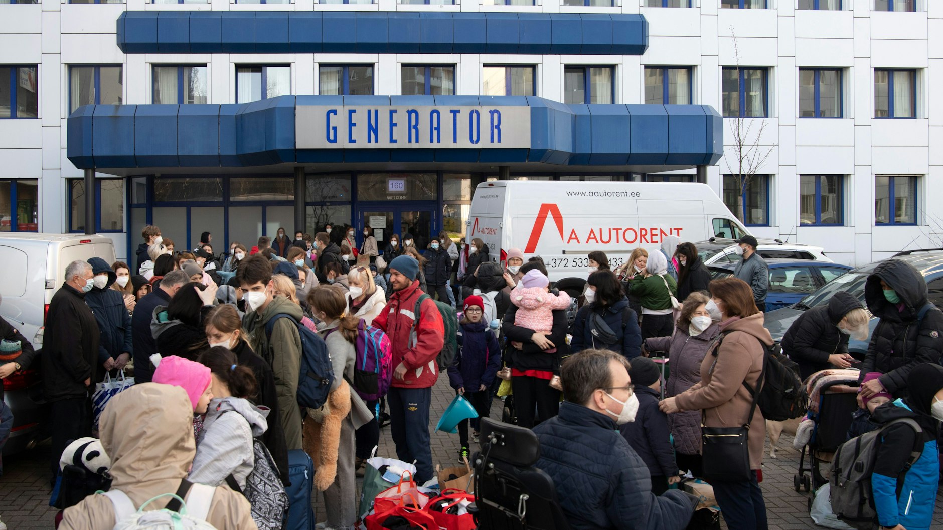 Kein Einzelfall: Schon in dieser Woche mussten 120 Geflüchtete aus der Ukraine das Hostel Generator in Lichtenberg verlassen.