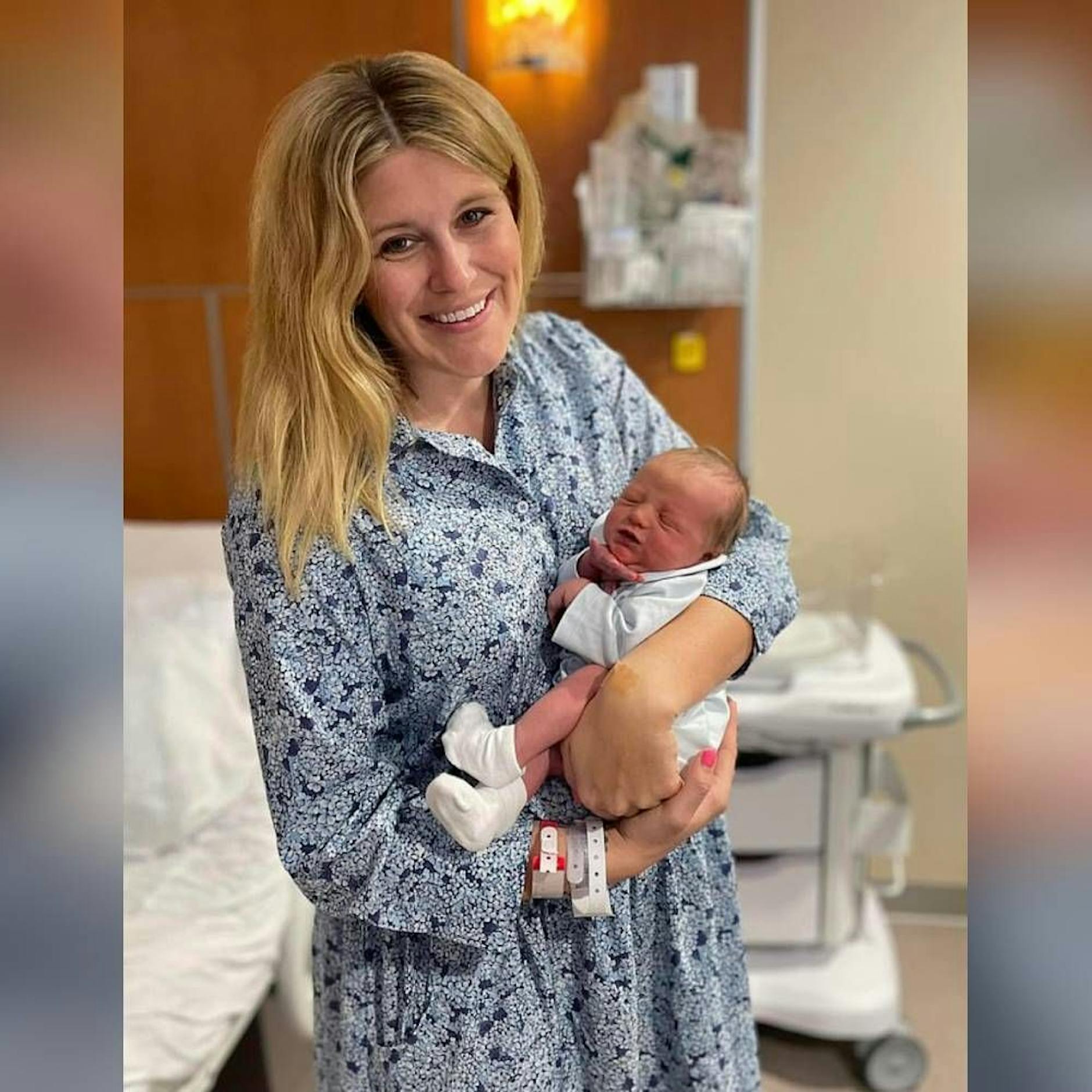 Irre! Krankenhaus weist hochschwangere Frau ab – Baby kommt 12 Minuten später im Auto zur Welt!