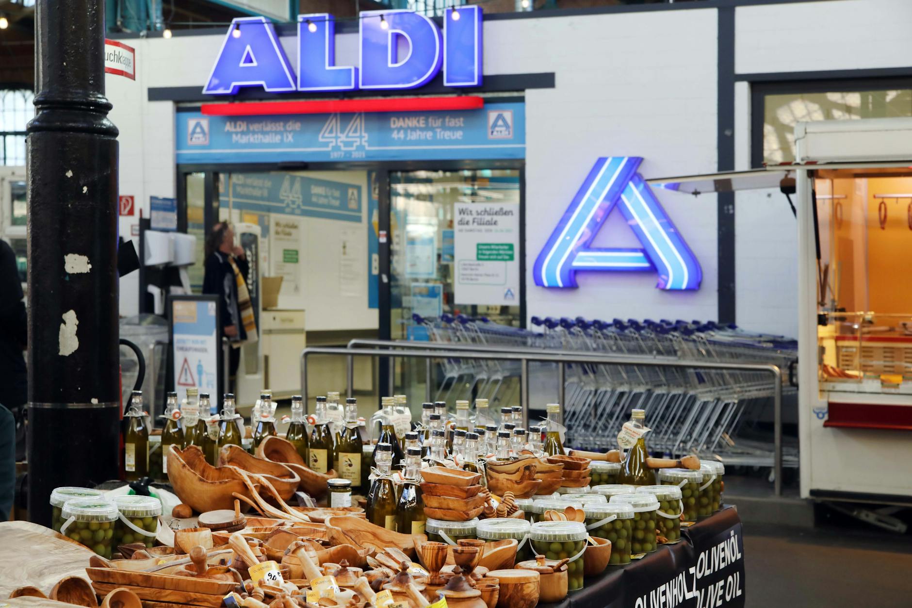 Aldi erhöht die Preise für Lebensmittel – um bis zu 50 Prozent.