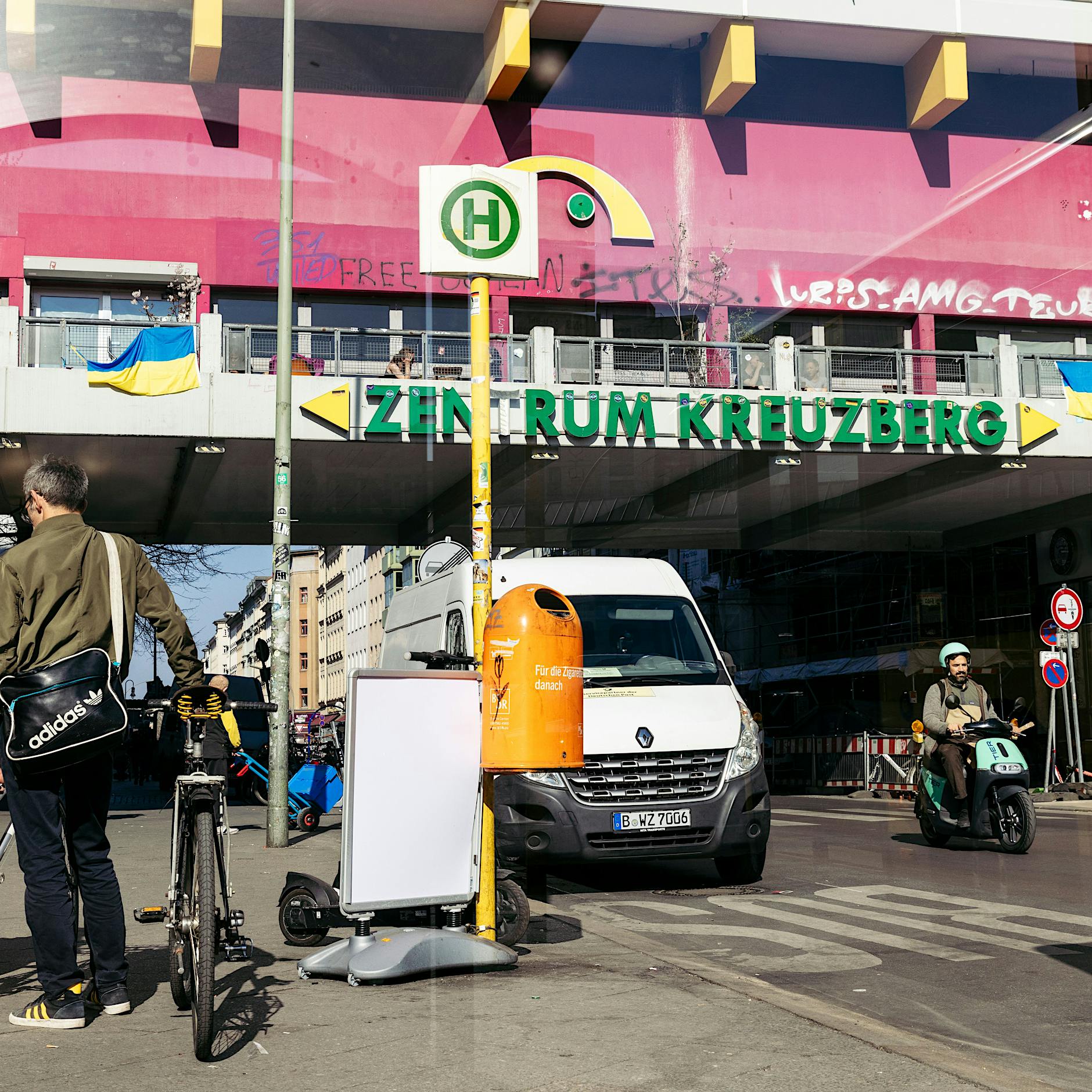 Berlins Innensenatorin spricht Basta-Wort: Kotti-Wache kann nur in das Neue Kreuzberger Zentrum