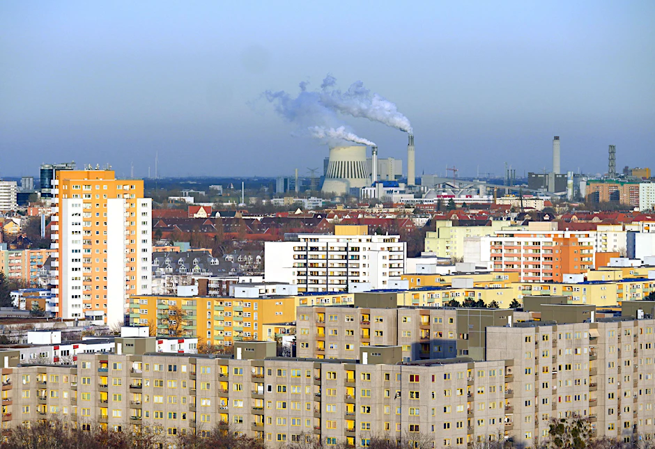 Blick über Staaken mit Häusern der Gewobag.