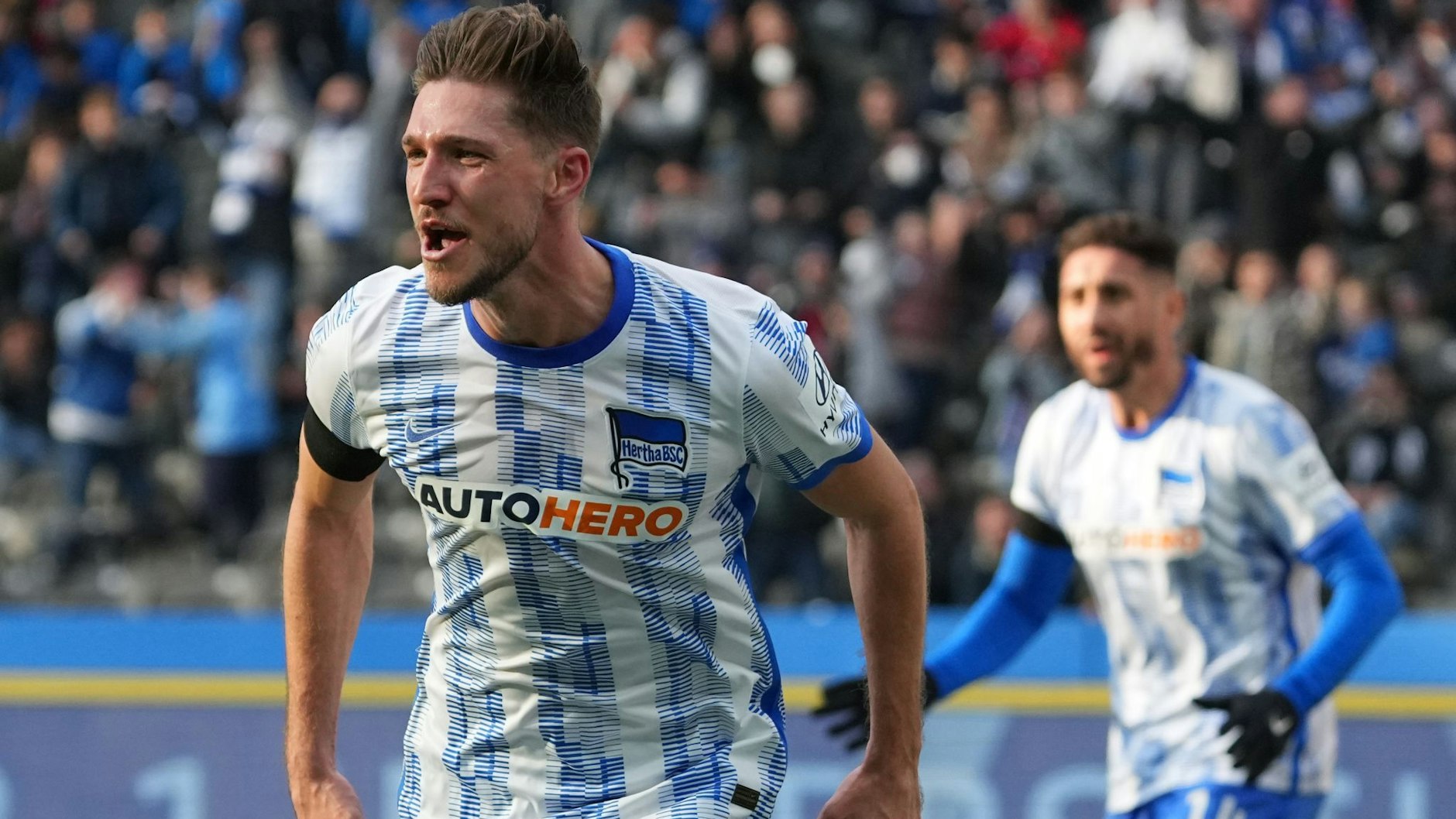 Niklas Stark (l.) hätte bei Hertha BSC der dringend benötigte Führungsspieler sein können, doch im Sommer verlässt auch er den Hauptstadtklub.