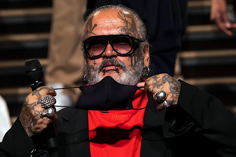 Kommt sicher problemlos rein, bleibt aber meistens draußen: Sven Marquardt, Türsteher im Berghain.
