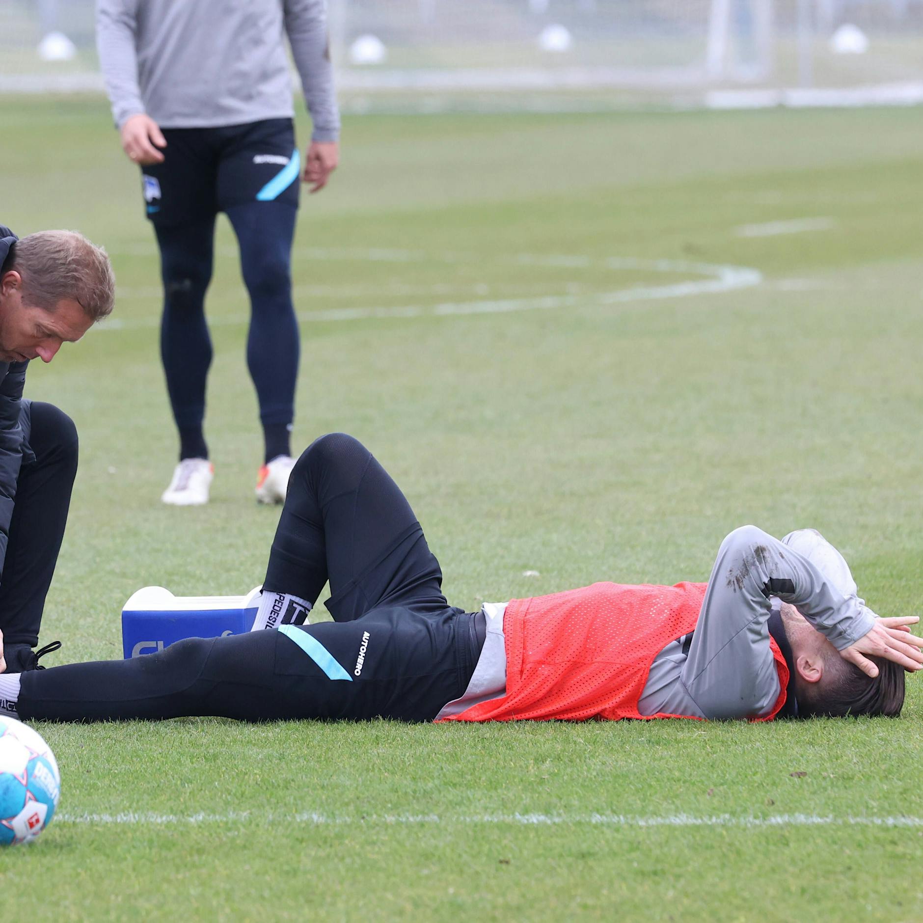 Hertha-Fluch geht weiter! Jetzt humpelt auch noch Peter Pekarik vor dem Derby