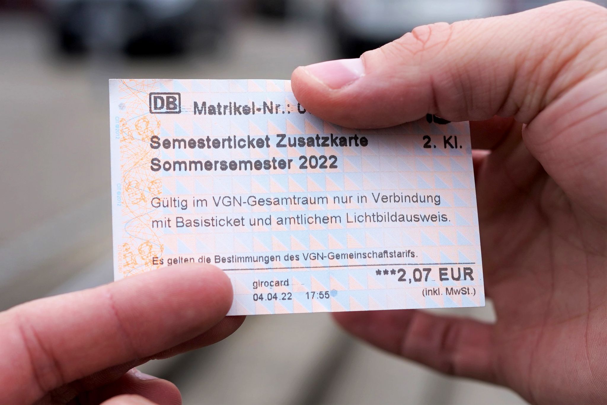 Tausende 207-Euro-Tickets legal für 2,07 Euro verkauft: Können Studenten wirklich ein halbes Jahr für lau fahren?