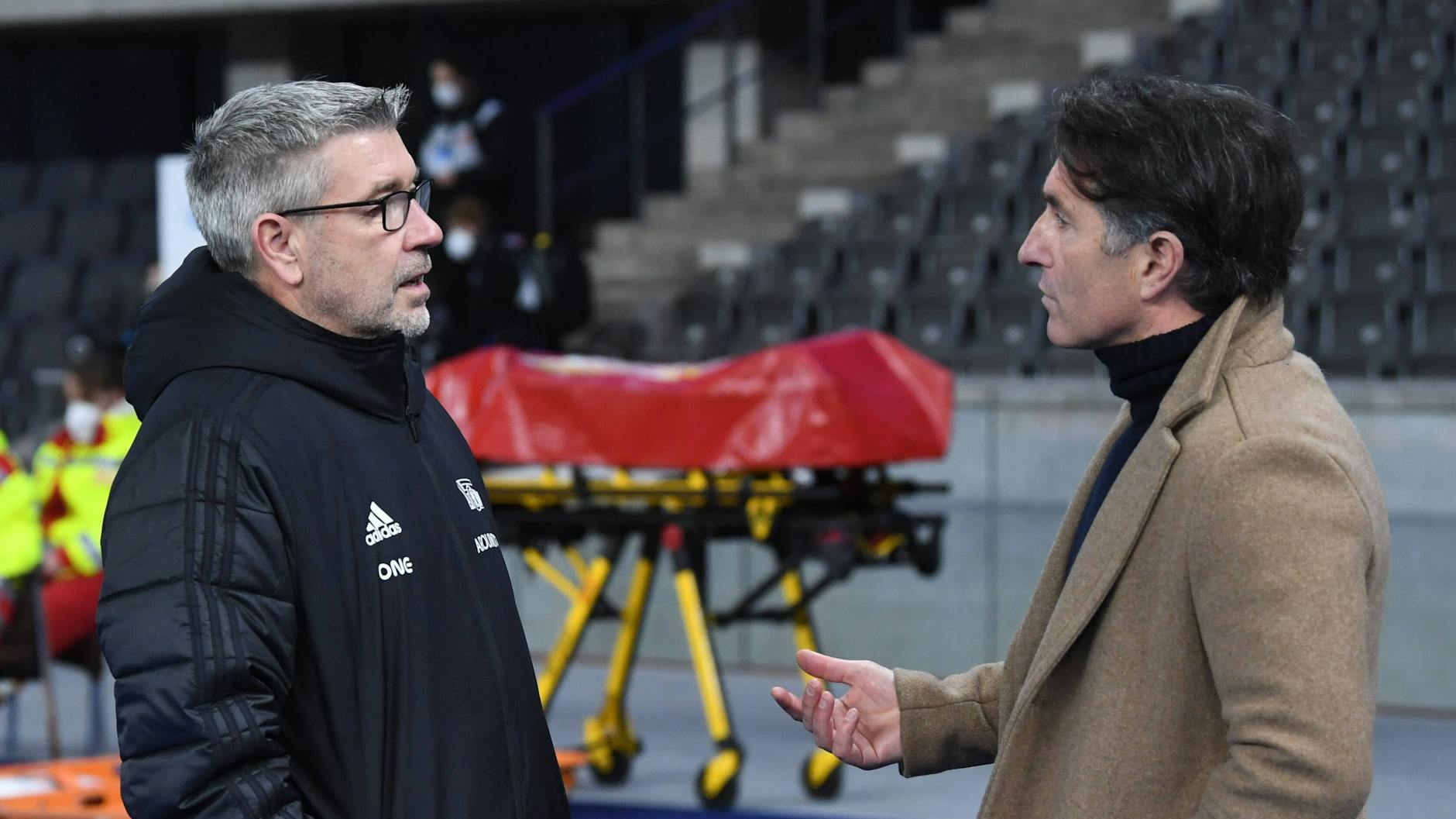 2020 traf Union und Urs Fischer auf Hertha-Cheftrainer Bruno Labbadia.