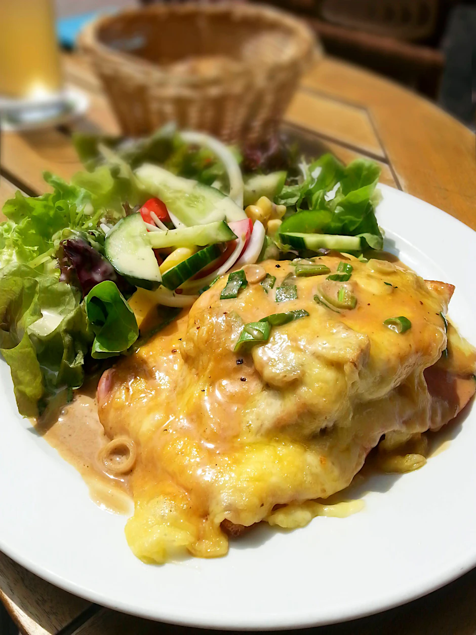 Die Schnitzel sind überbacken so lecker. 