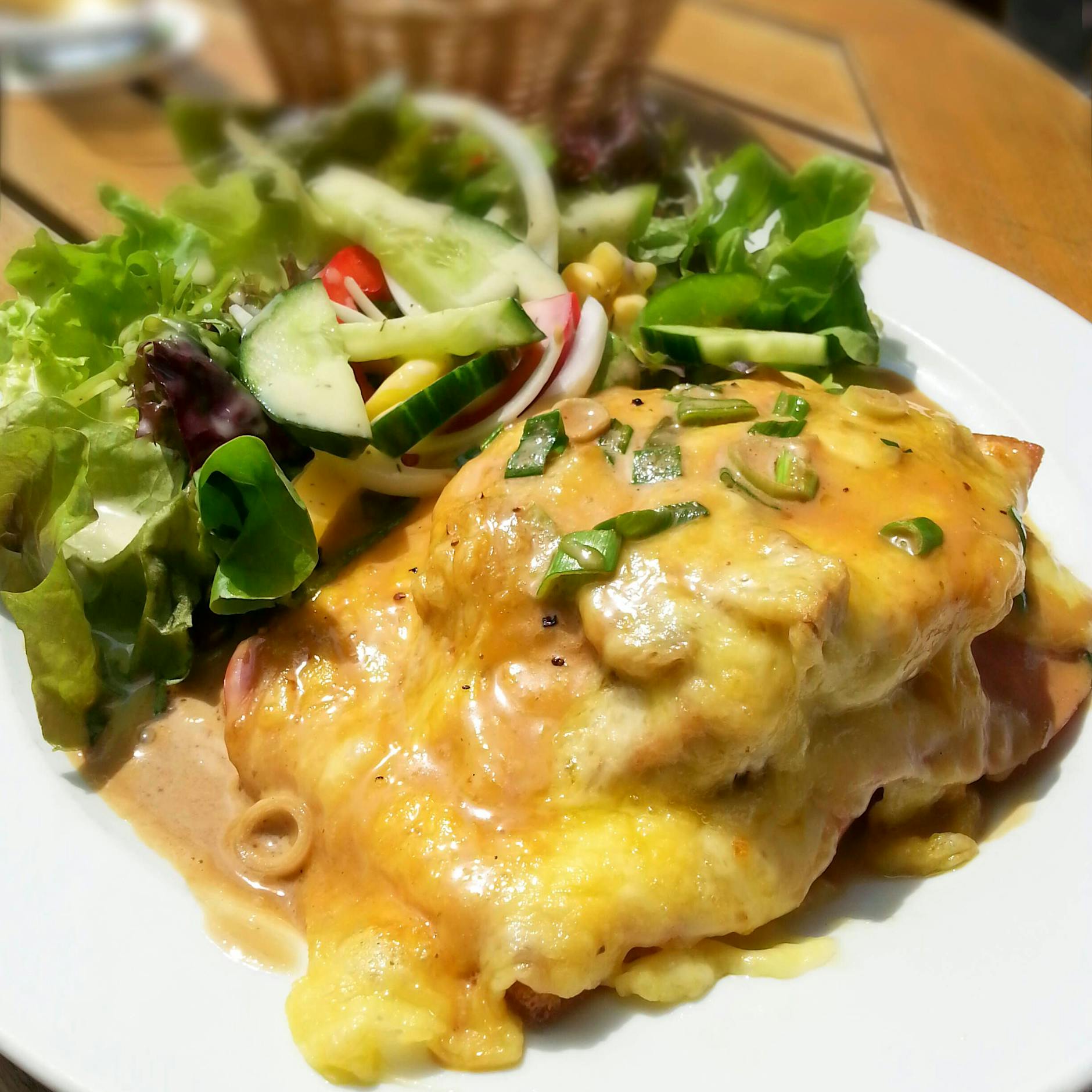 Omas Rezept: Zarte Schnitzel köstlich überbacken – das müssen Sie probieren!