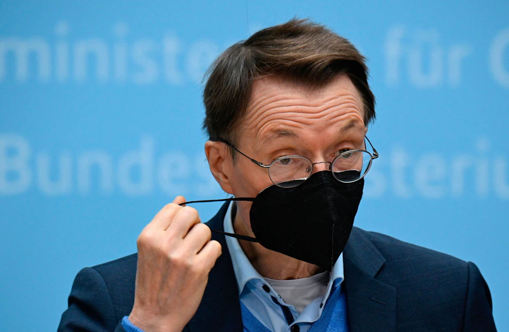 Vier Anträge und unklare Mehrheiten: Kommt die Corona-Impfpflicht?
