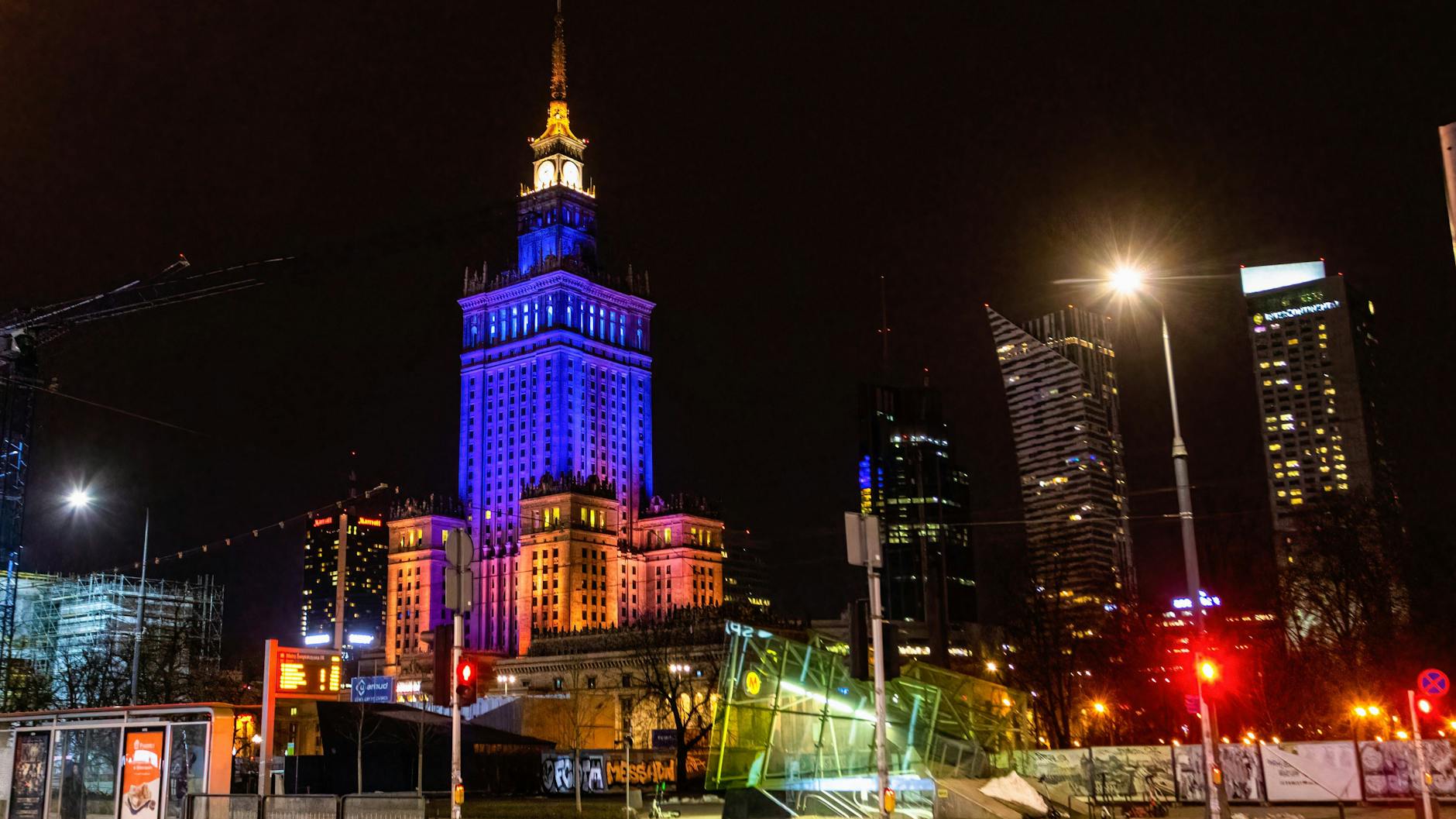 Warschau bei Nacht