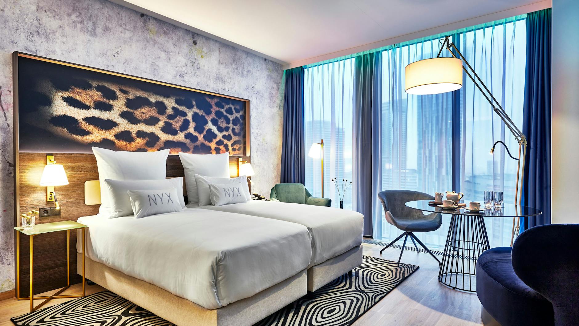 Ein Doppelbettzimmer im NYX Hotel Warsaw by Leonardo Hotels