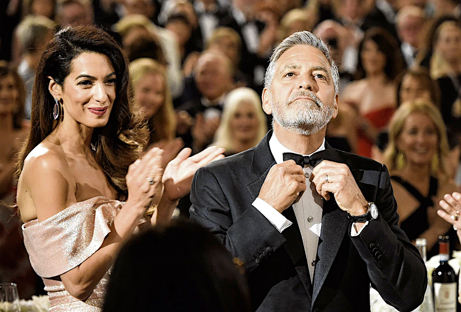 „Sie ist eigentlich viel zu intelligent für mich,“ sagt Schauspieler George Clooney über seine Frau, die Menschenrechtsanwältin Amal Clooney. Noch hält die Ehe!