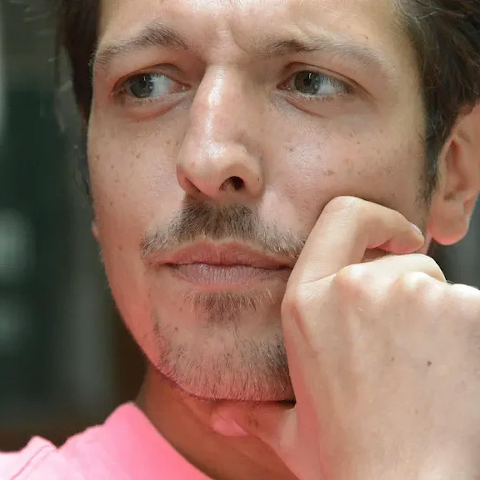 Thilo Mischke: Wie ich Flüchtlinge aus Butscha traf und wieder Alkohol trank