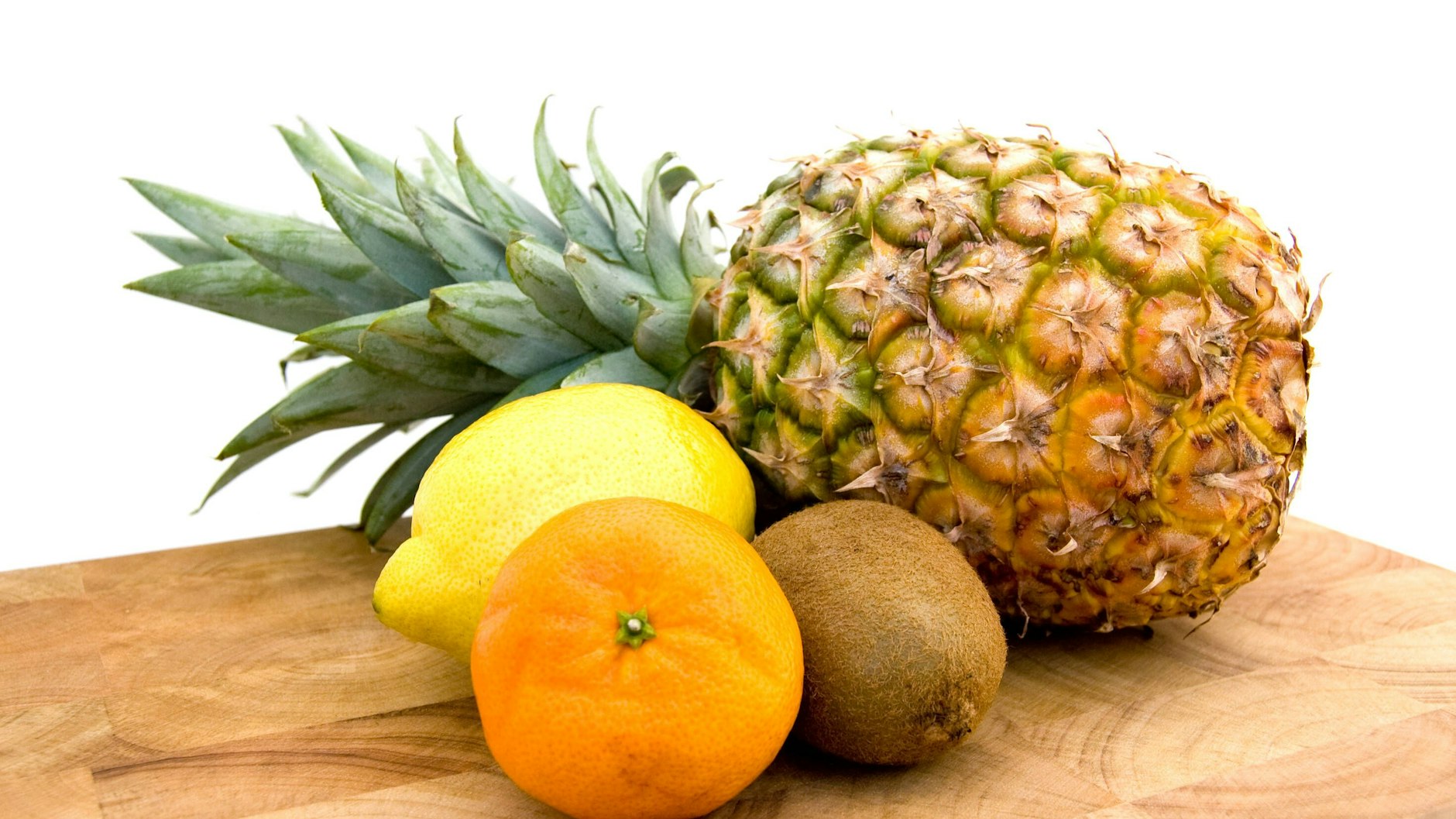 Obst hat zu viel Zucker – also Finger weg davon? Von wegen! Obst ist richtig gesund!