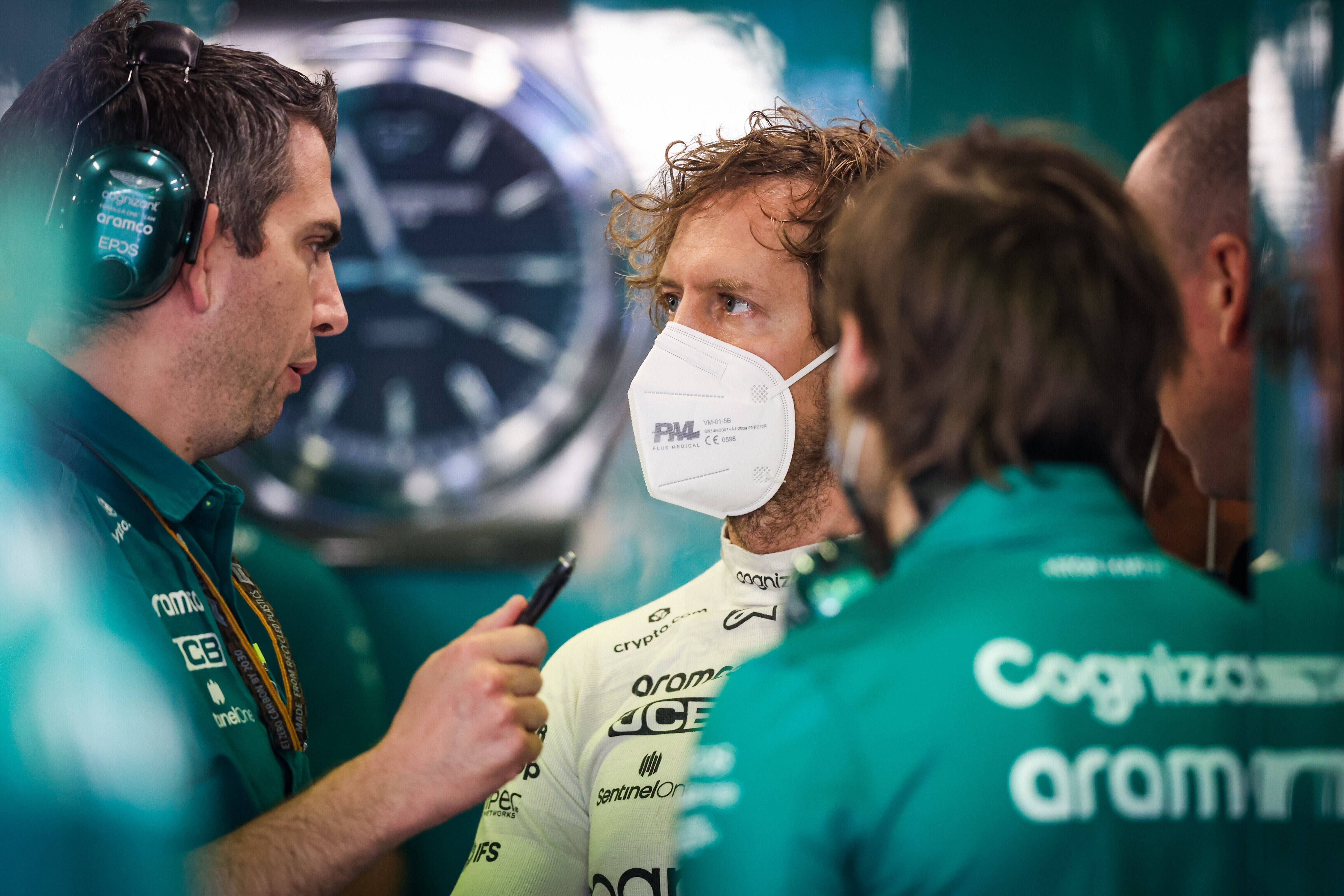 Image - Sebastian Vettel Formel-1-Debakel: Corona, Crash und Knöllchen statt Punkte