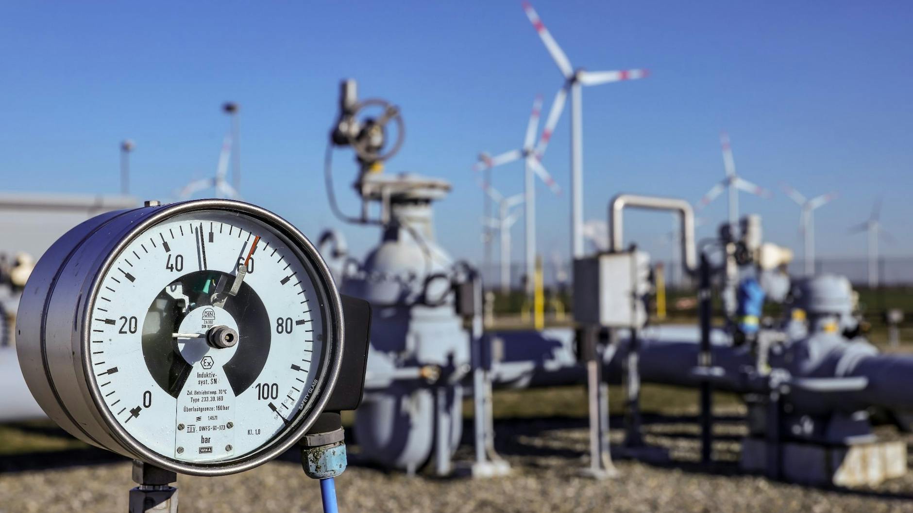 Ein Manometer zeigt den Druck im Erdgasnetz an.