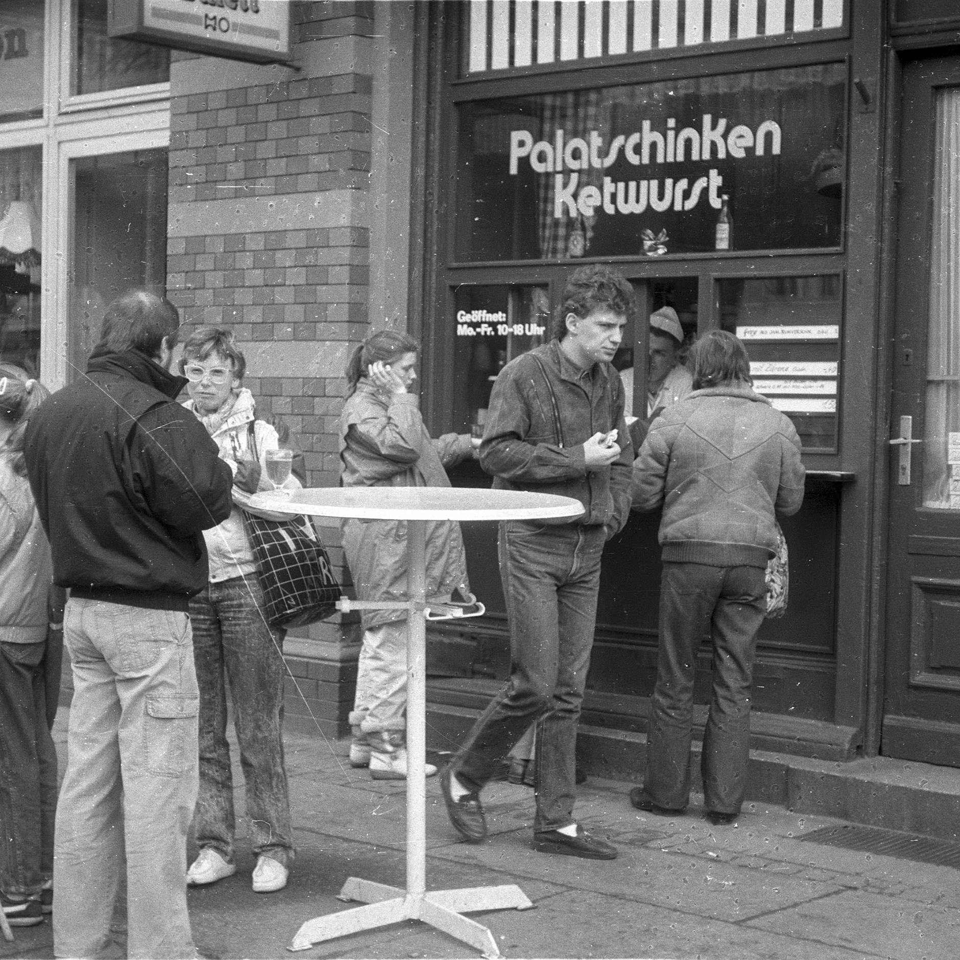 Currywurst, Goldbroiler, Würzfleisch: Warum im Osten die Lust auf Fleisch größer ist
