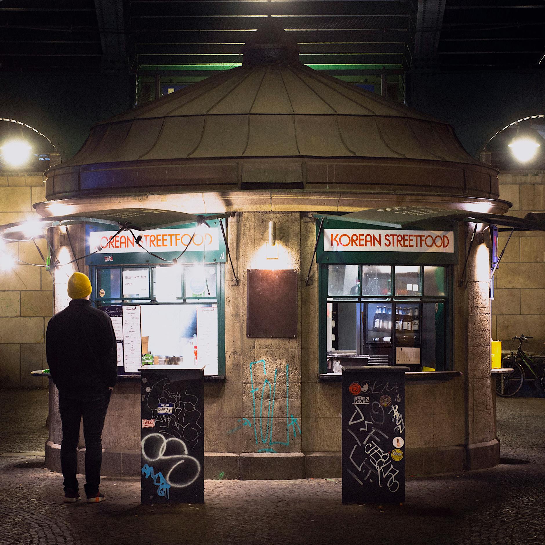 Fettig und günstig: Dieser Imbiss frittiert das wohl leckerste Hähnchen Berlins
