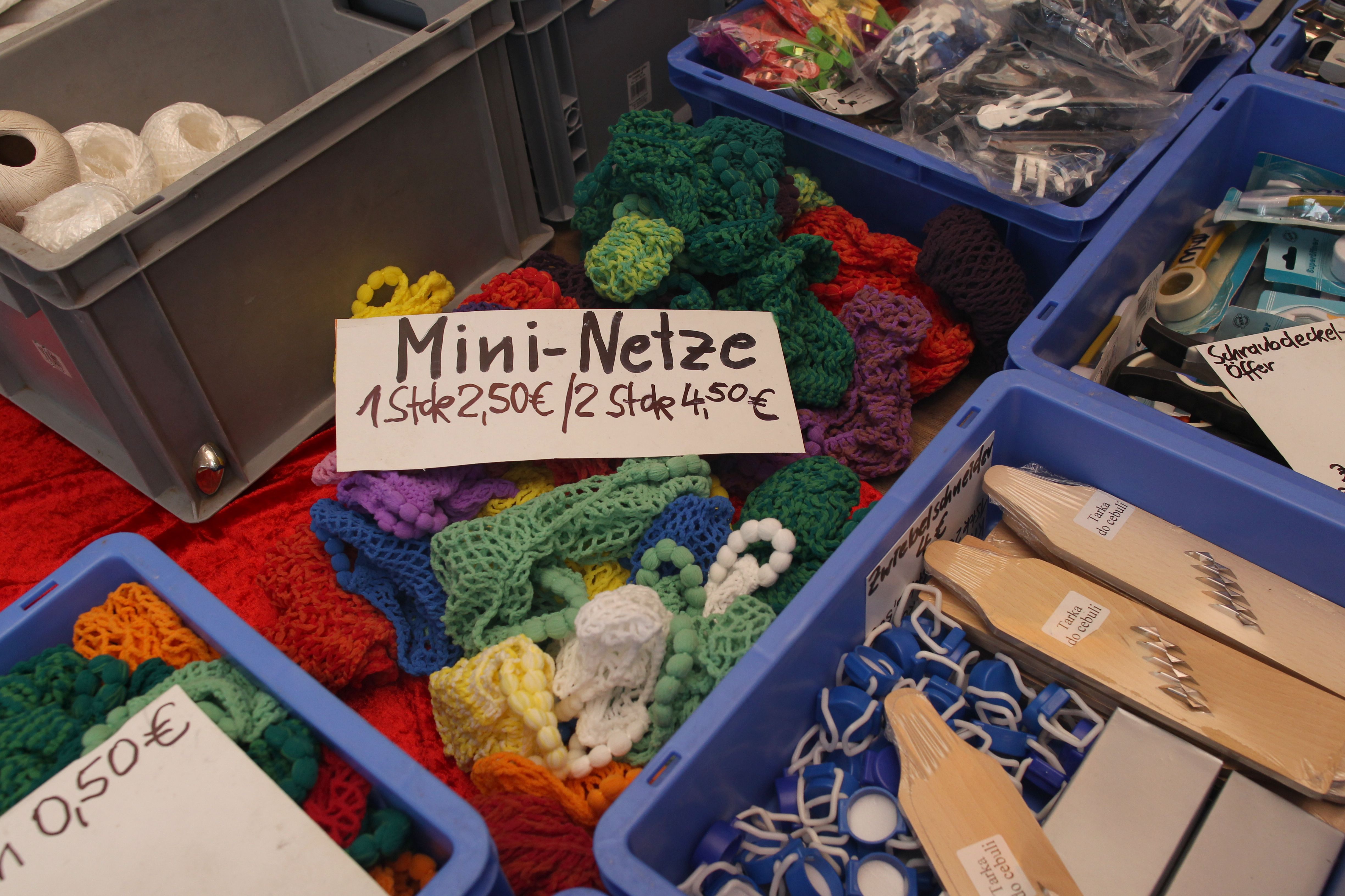 Selbst Ostpro-Urgestein Peter will es mit 80 Jahren noch einmal wissen – am Freitag geht es auf der Trabrennbahn Karlshorst los