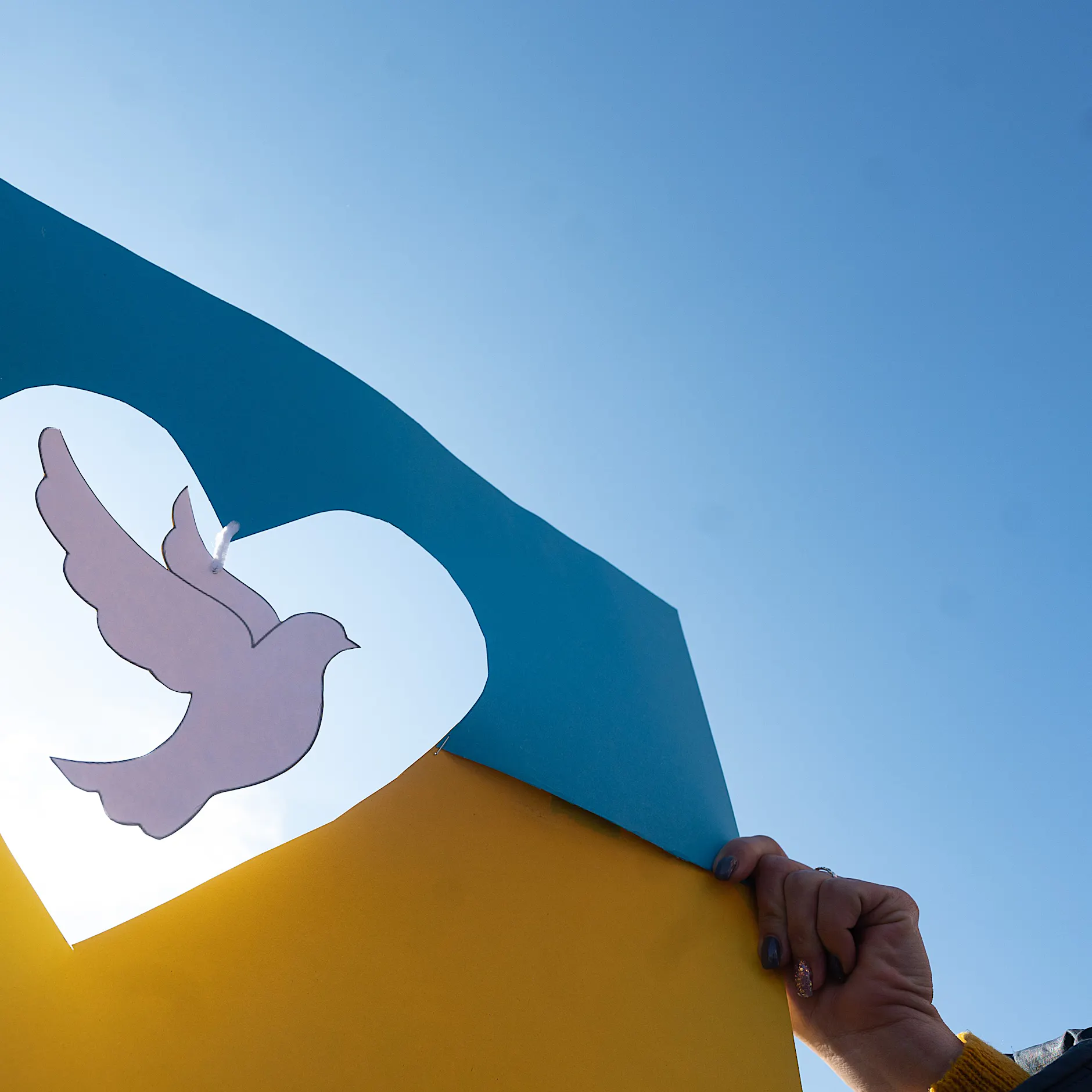 Laura von Wimmersperg marschiert trotzdem wieder