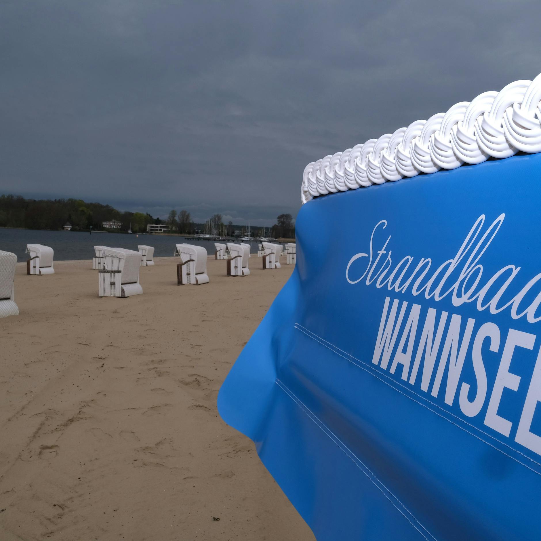 Brrrrrrr: Heute großes Anbaden im Strandbad Wannsee