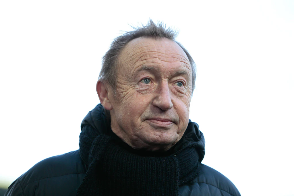 Ehemaliger DDR Fu ballspieler Joachim Streich Ist Tot