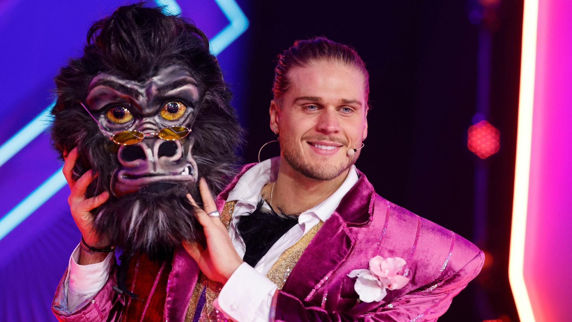 Fußball-Star Rurik Gislason steckte in der sechsten Staffel von „The Masked Singer“ im Gorilla-Kostüm.