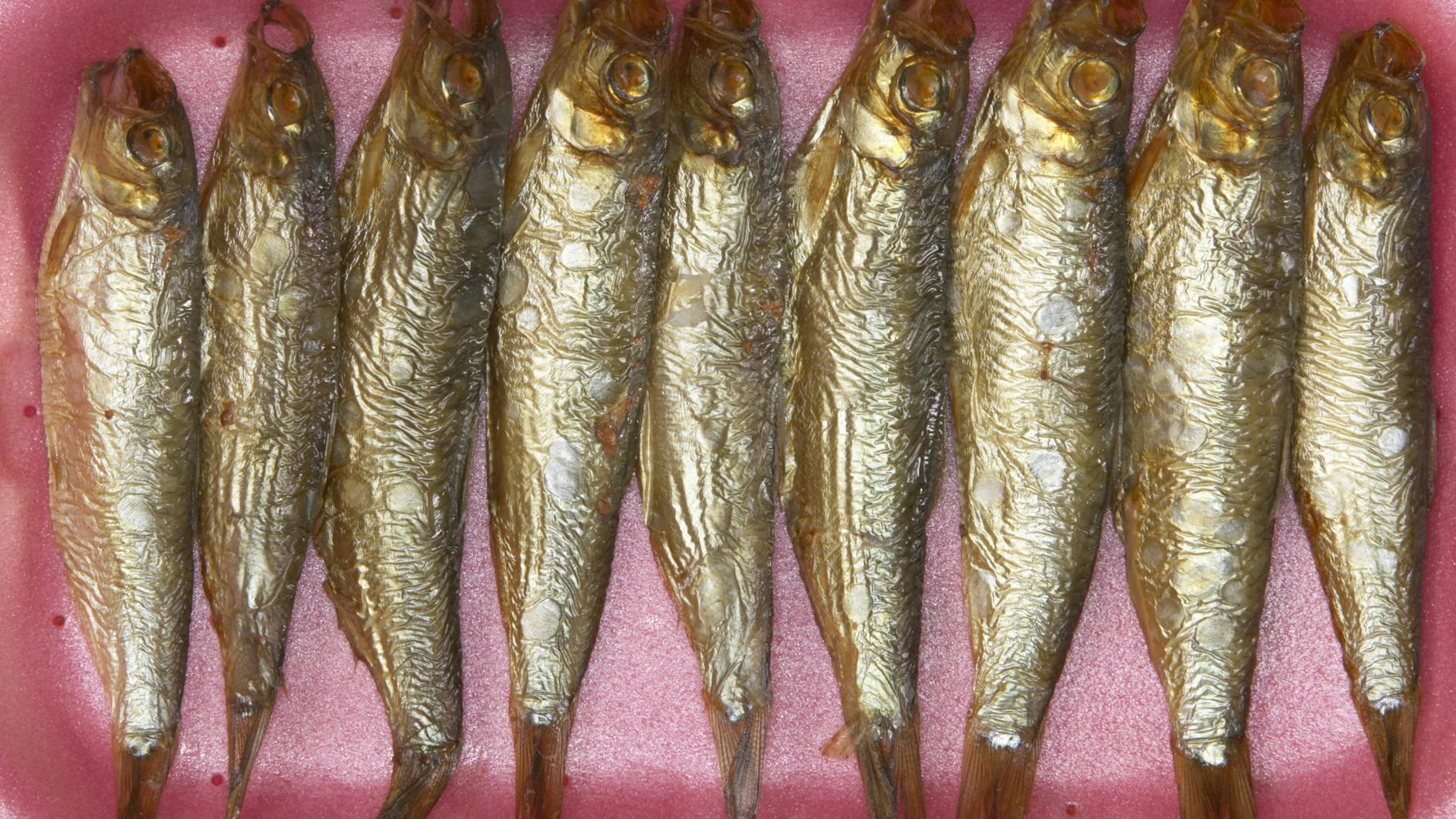 Warum nicht mal geräucherte Sprotten? Tut dem Kopf gut.