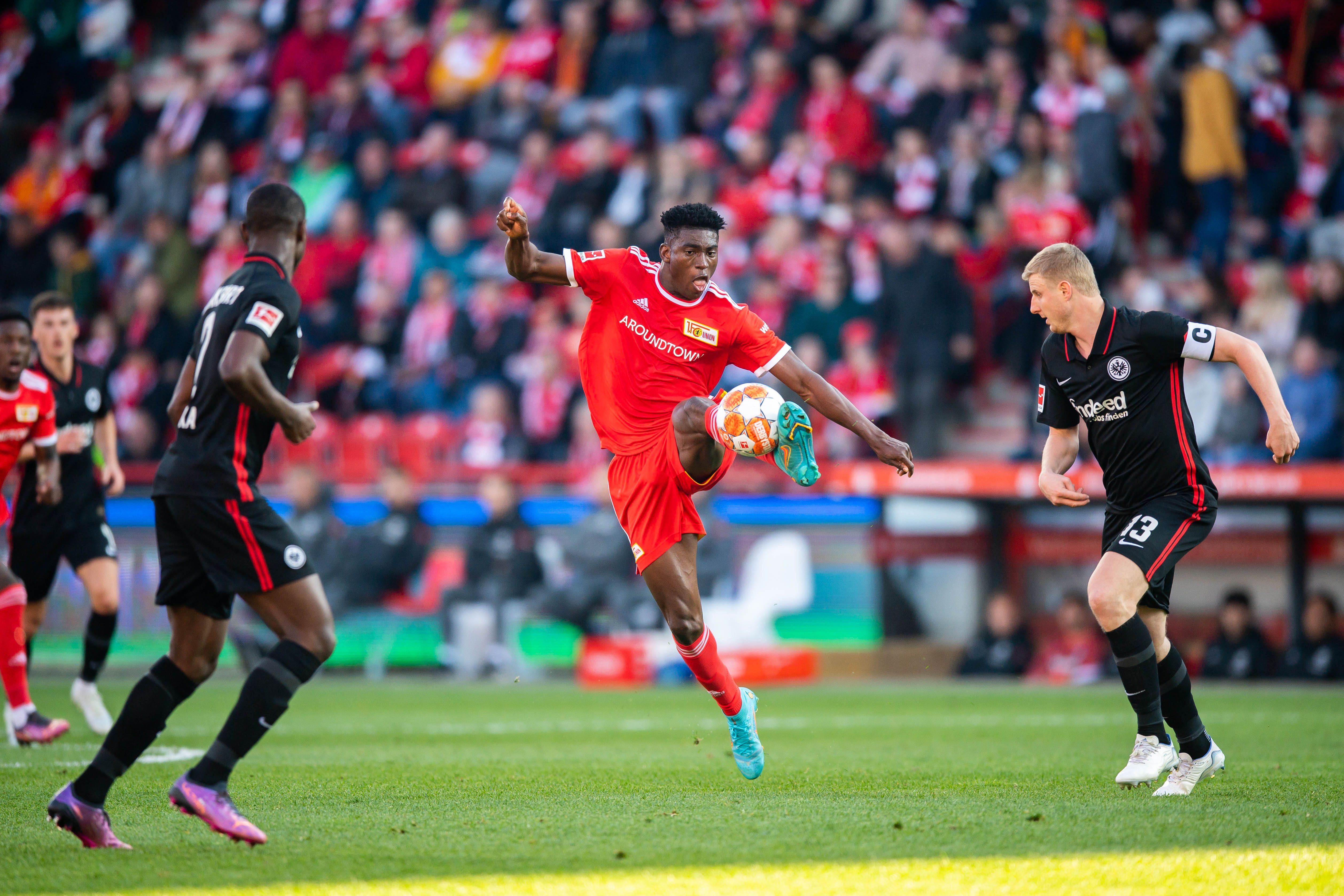 Europa rückt näher: 1. FC Union macht mit Barcelona-Bezwinger Frankfurt kurzen Prozess