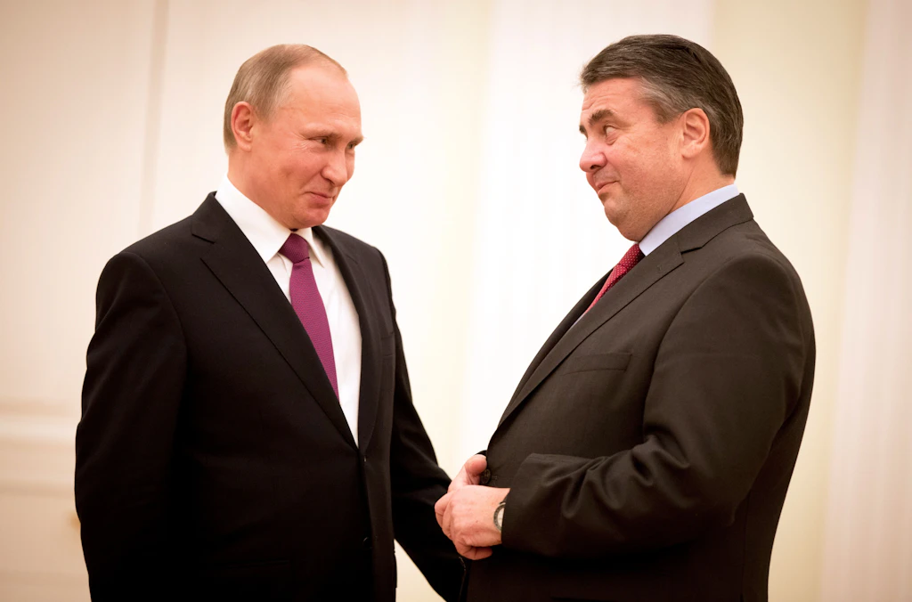 System Schröder: Bei Kritik an ihrer Russland-Politik schlägt die SPD um sich