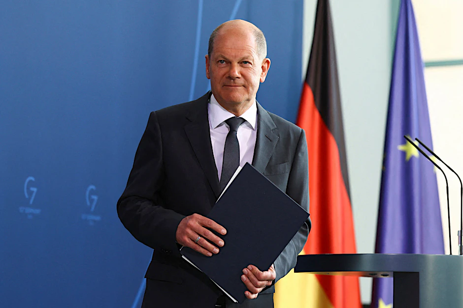 Olaf Scholz nach seiner Rede am 19. April 2022
