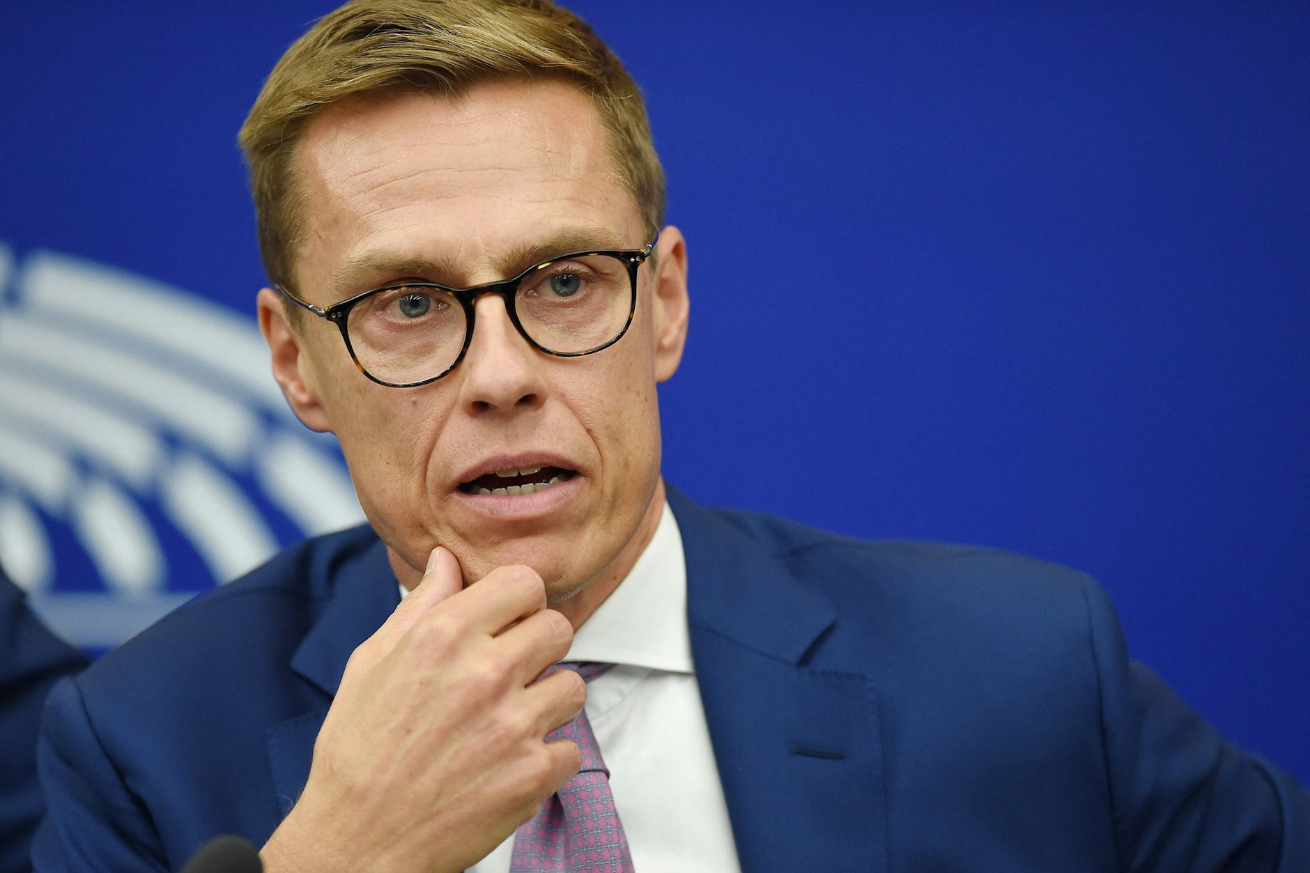 Der ehemalige finnische Ministerpräsident Alexander Stubb:&nbsp;„Wir haben eine Grenze von 1340 Kilometern Länge zu Russland. Wie überlebt man in einer solchen Situation?“