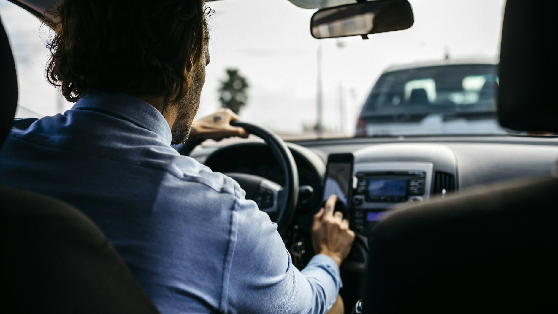 Mietwagen-Firmen fehlen Autos. Urlauber müssen in ganz Europa mit einem geringeren Angebot auskommen.