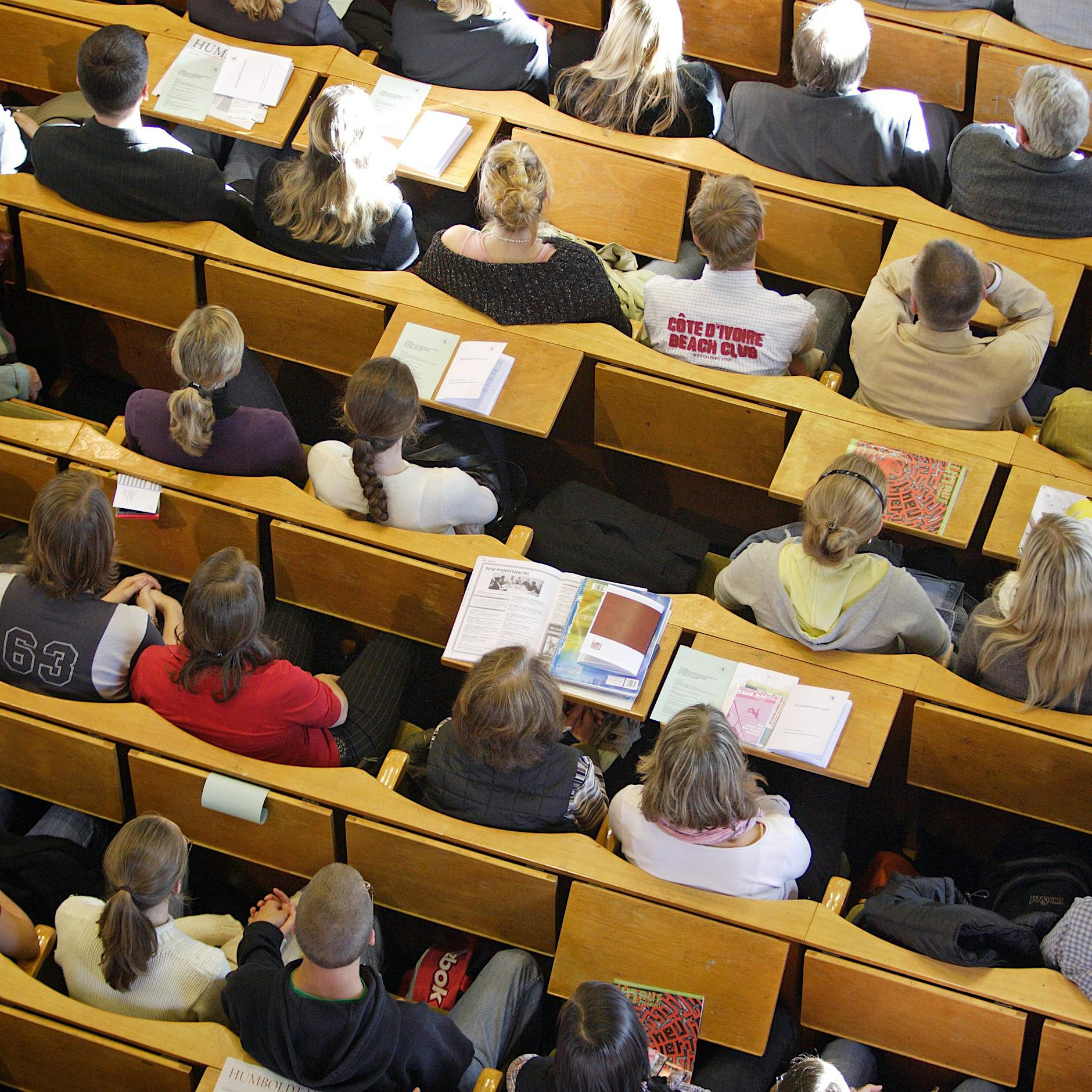 Flüchtlinge können durch Test an den ukrainischen Unis studieren