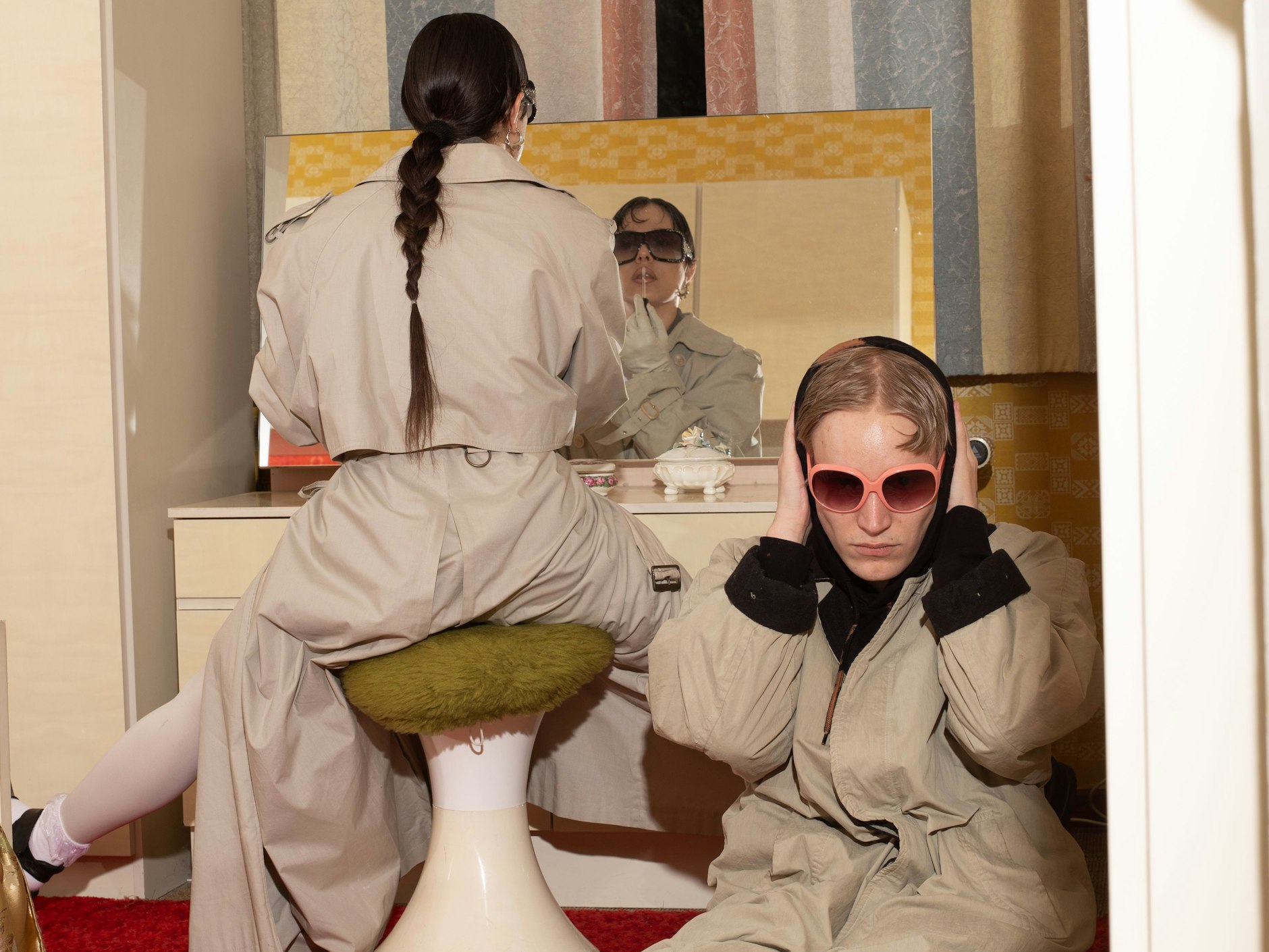 Wollen nur spielen: Victoria Vassiliki Daldas und Theo Zeitner aka Brutalismus 3000.