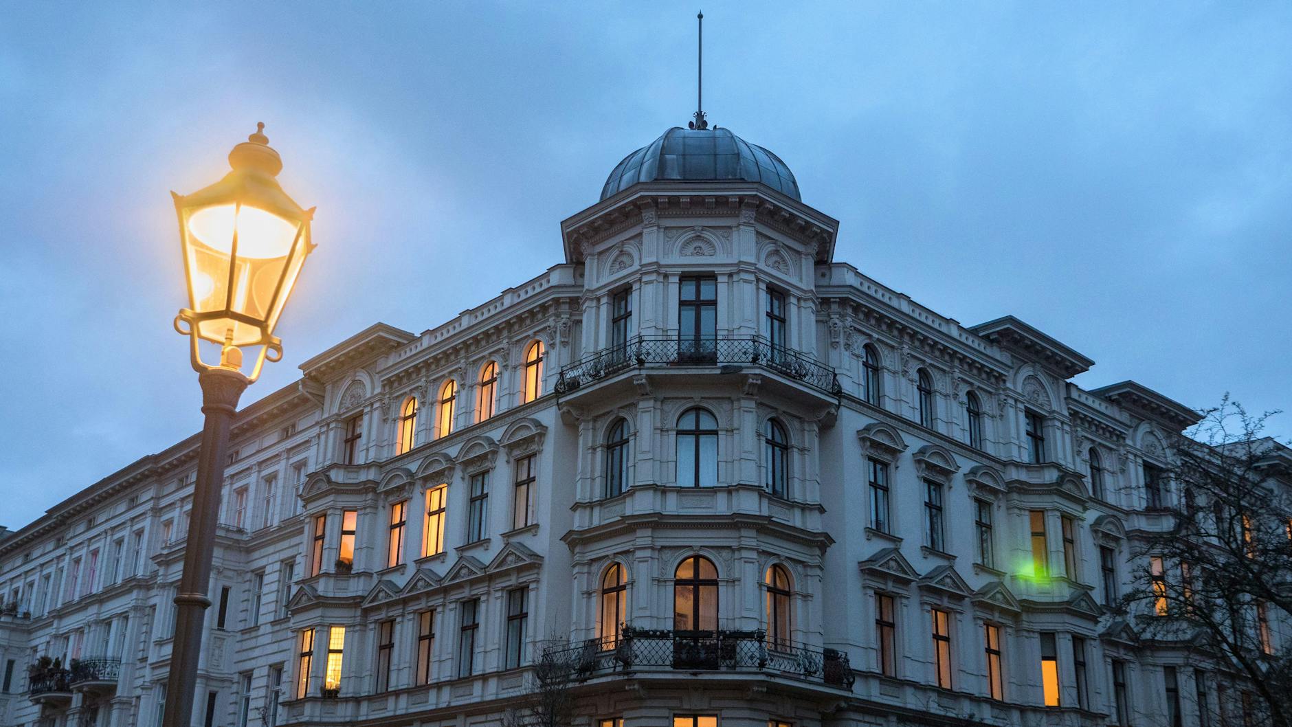 Kommt in Berlin eine Abgabe auf hohe Mieten? Darüber wird heftig gestritten.