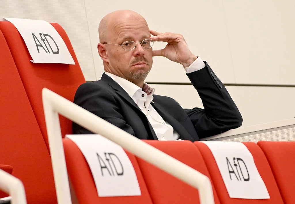 Heute stehen Kalbitz und die AfD vor einem Berliner Gericht einander gegenüber