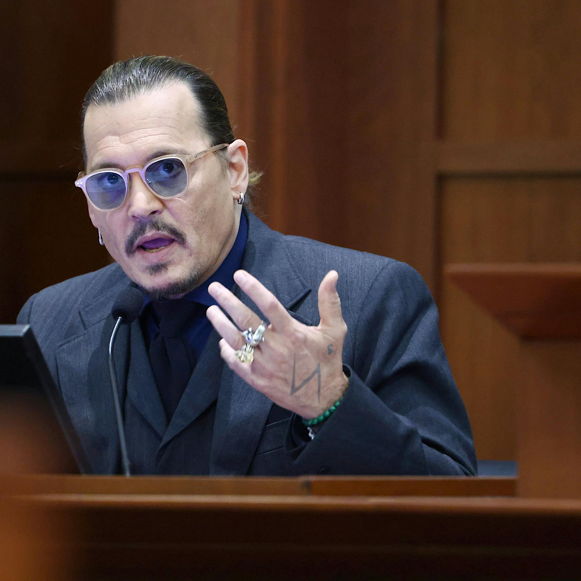 Johnny Depp über Amber Heard: Sie hat ein „Bedürfnis nach Gewalt“