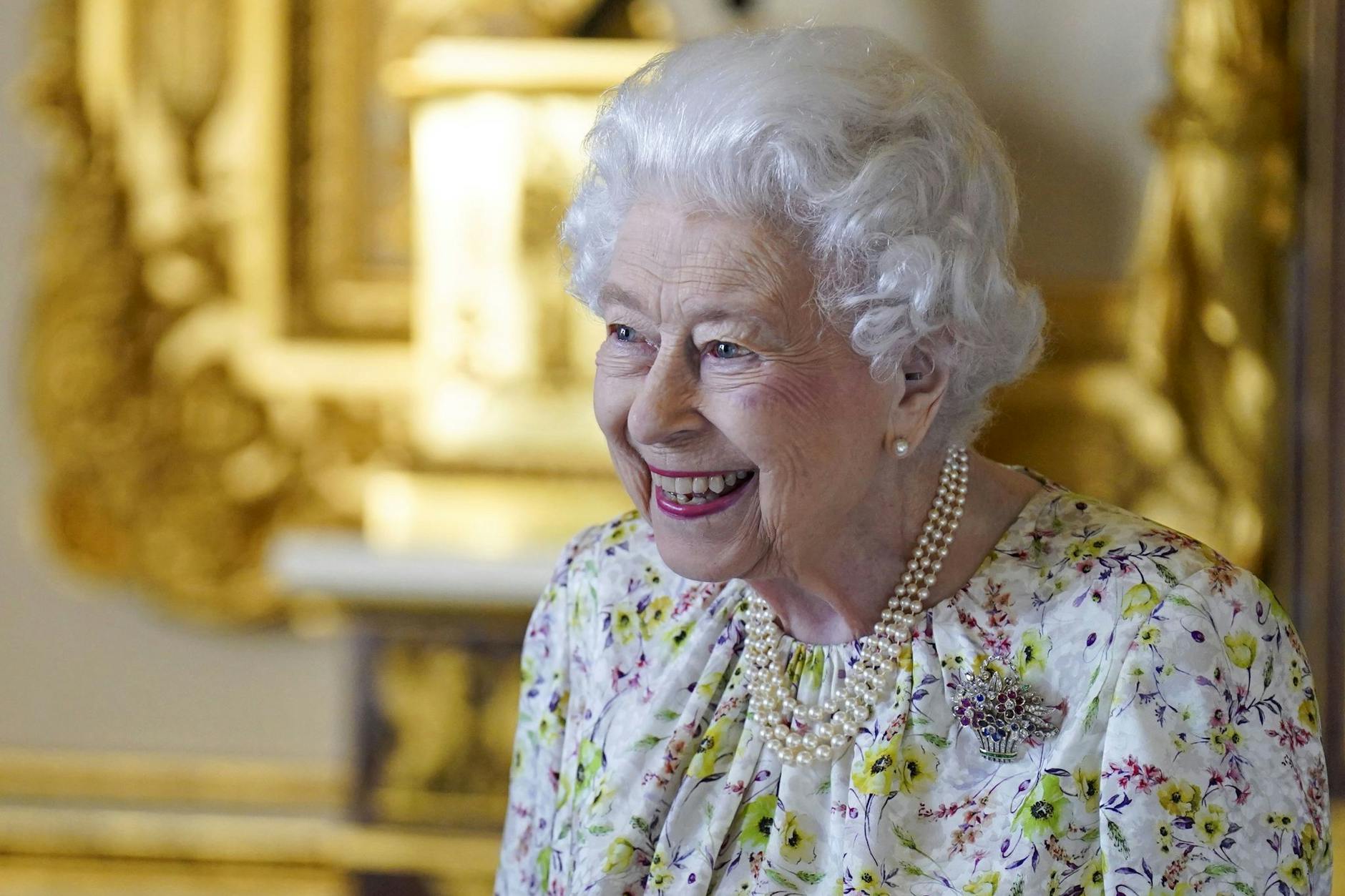 Amüsiert es die Queen, dass es sie jetzt auch als Barbiepuppe gibt?