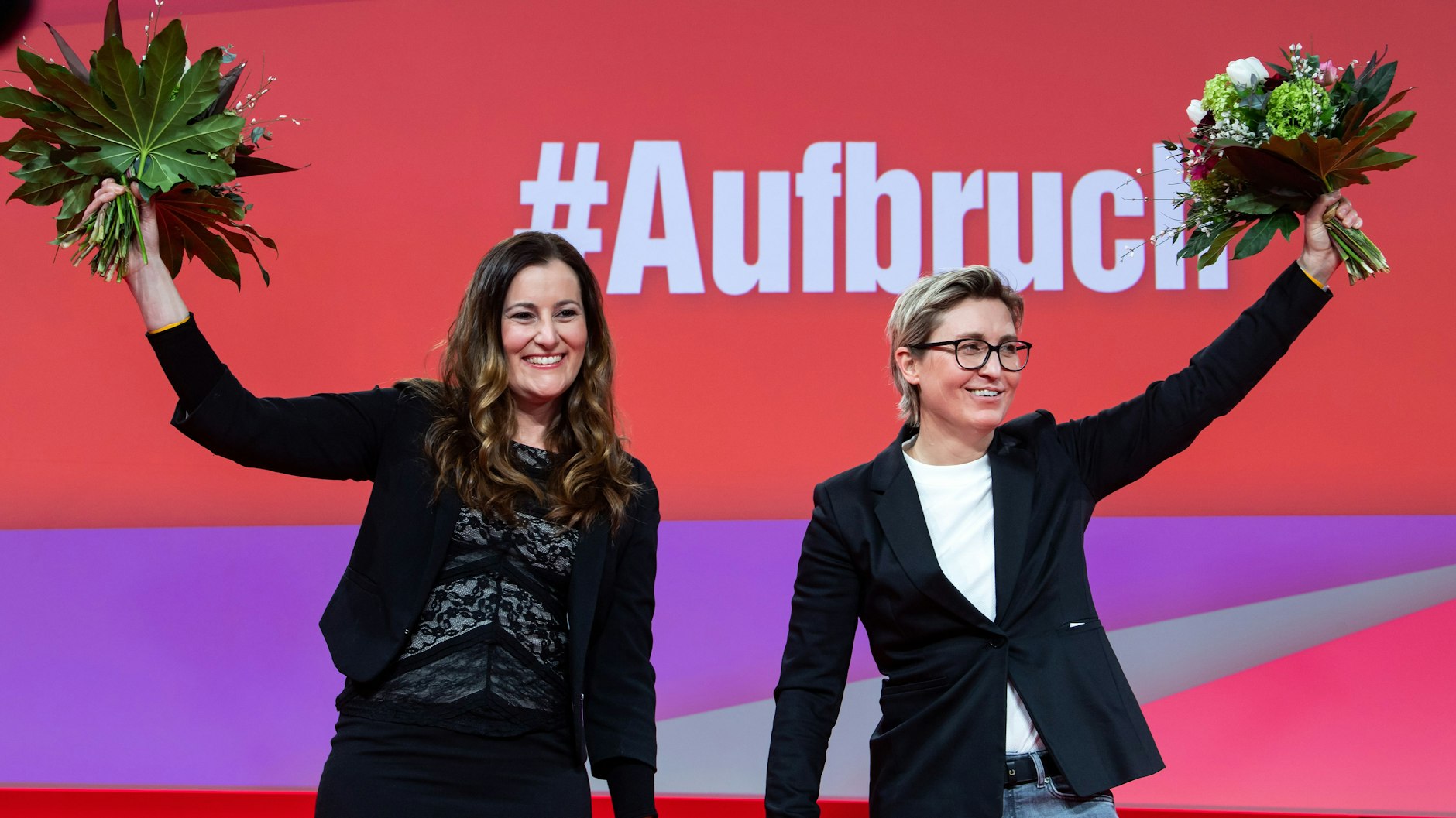 Größtmögliche Text-Bild-Schere: Einen Aufbruch gab es bei Janine Wissler (l.) und Susanne Hennig-Wellsow nie wirklich.