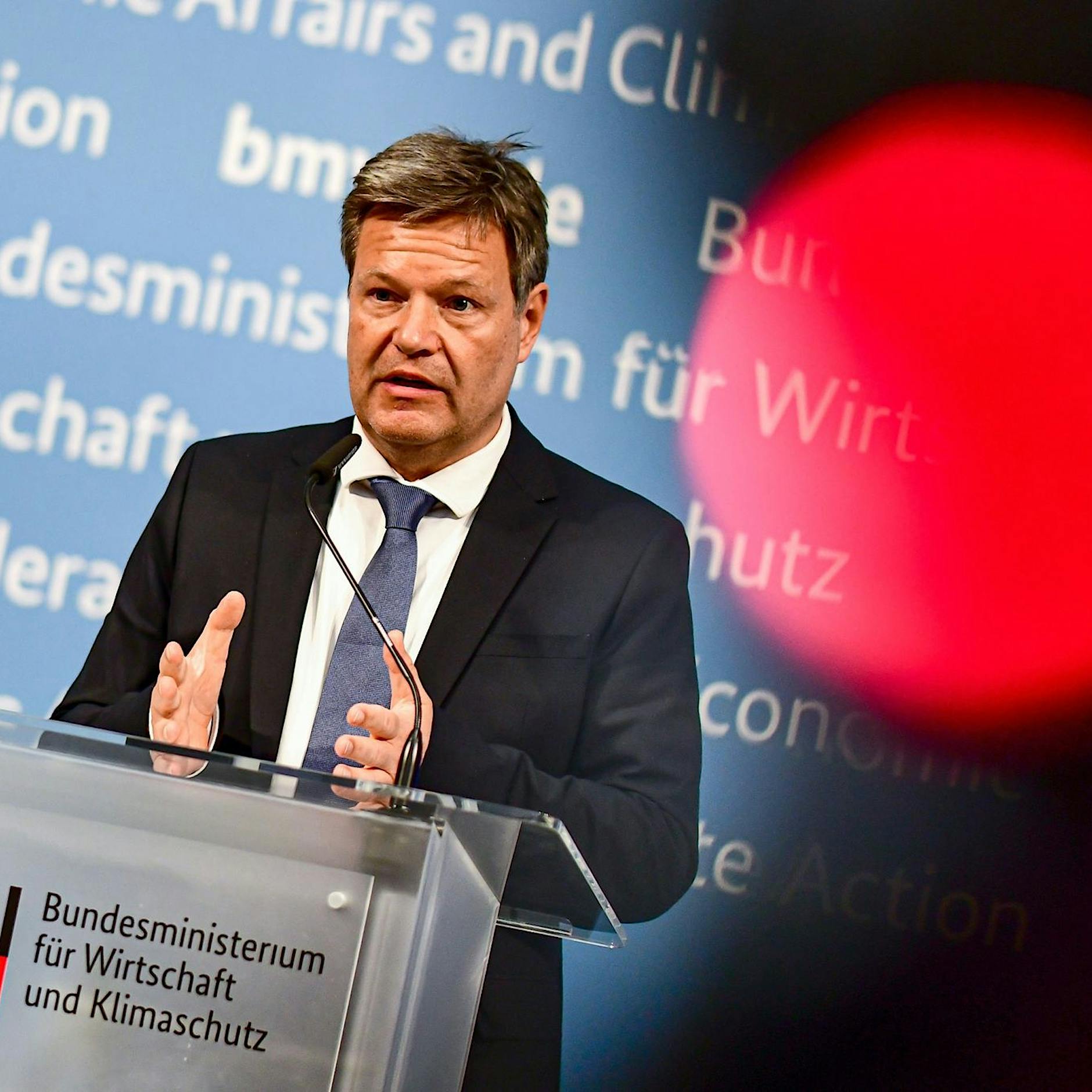 Energiespar-Ode an Robert H.: Sein Rat ist mir Befehl