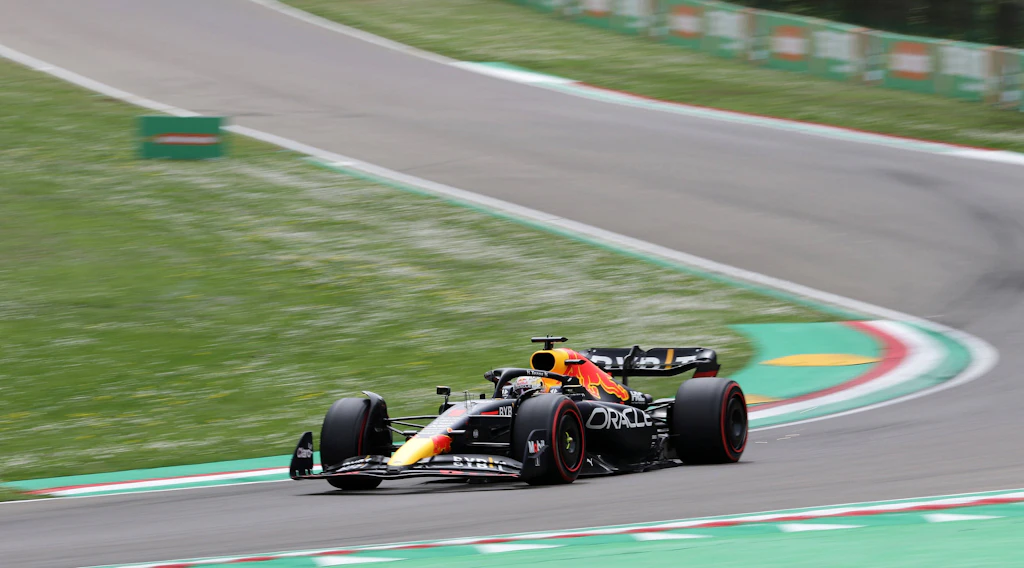 Formel 1: Verstappen versaut Ferrari-Festspiele und Mick Schumacher hat Spaß an Vettel-Tricks