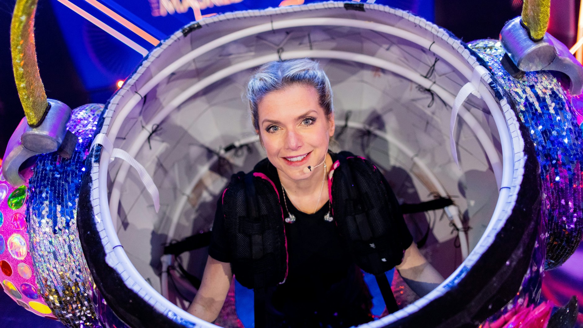 Sängerin und Schauspielerin Jeanette Biedermann hat den Sieg bei «The Masked Singer» verpasst. Sie musste am Sonnabend die Maske abnehmen, sie war die Discokugel.