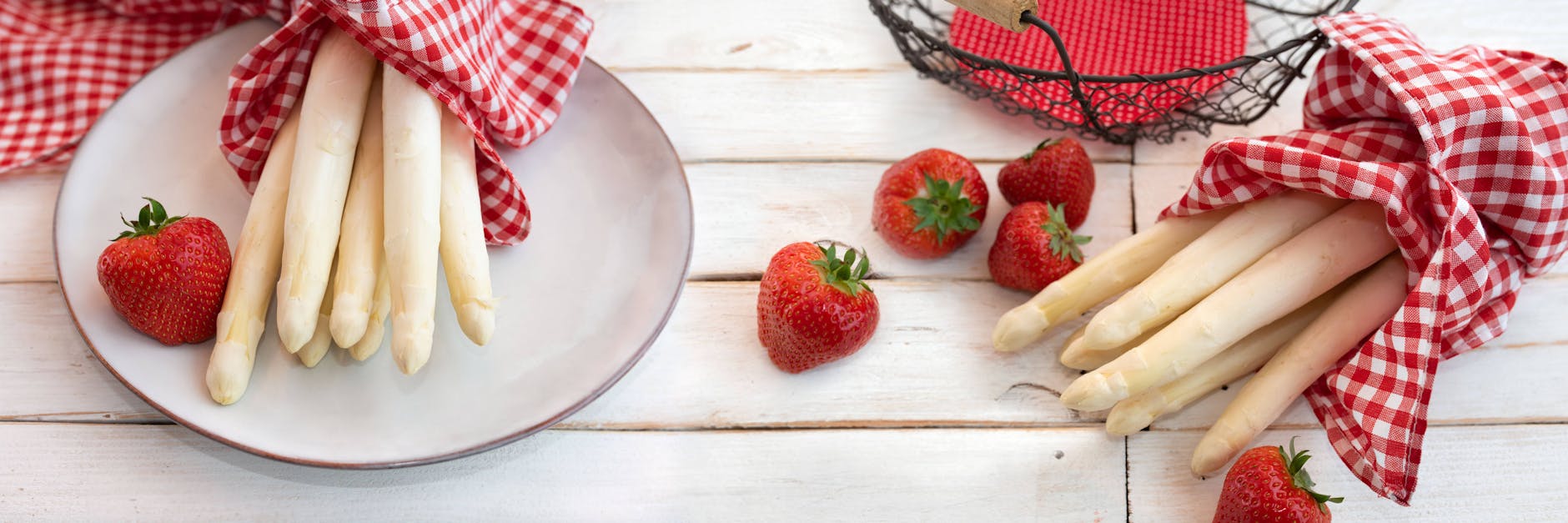 Spargel ist lacker und extrem kalorienarm.