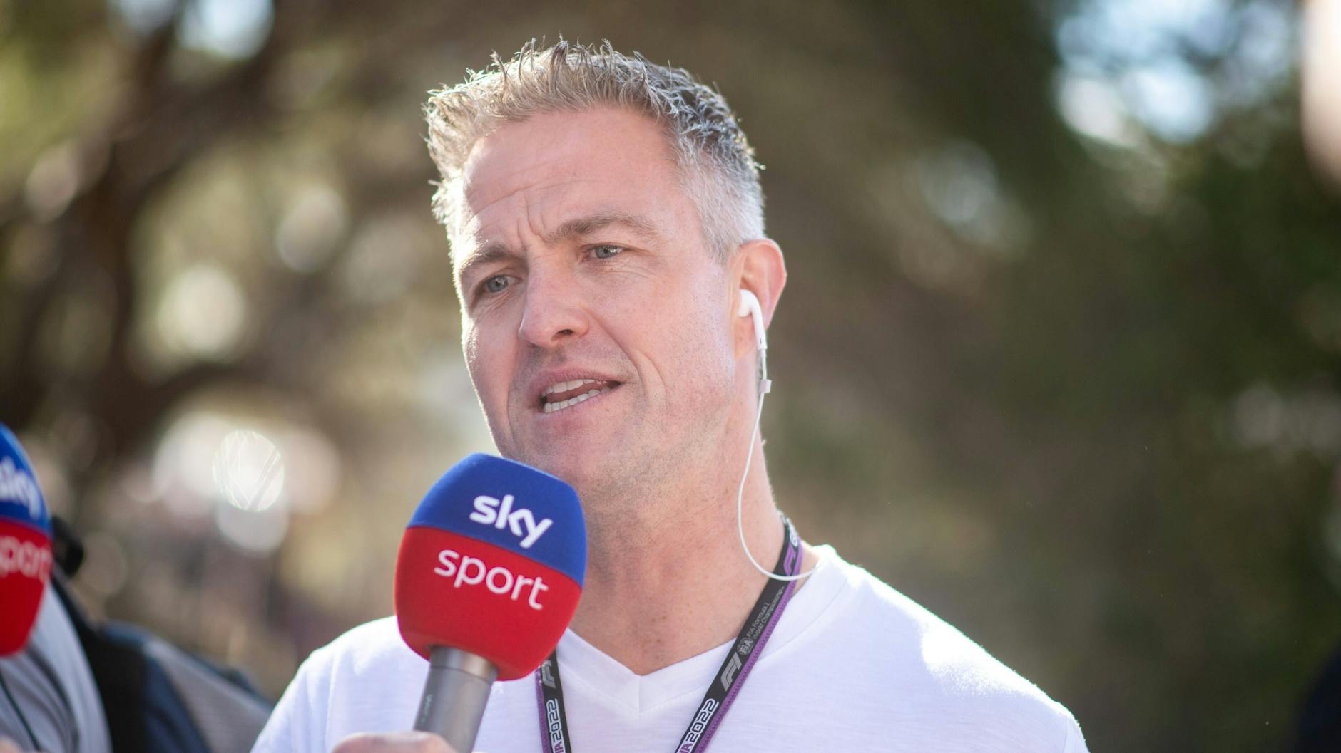 Ex-Rennfahrer Ralf Schumacher begleitet die Formel 1 inzwischen als Experte für den Bezahl-TV-Sender Sky.