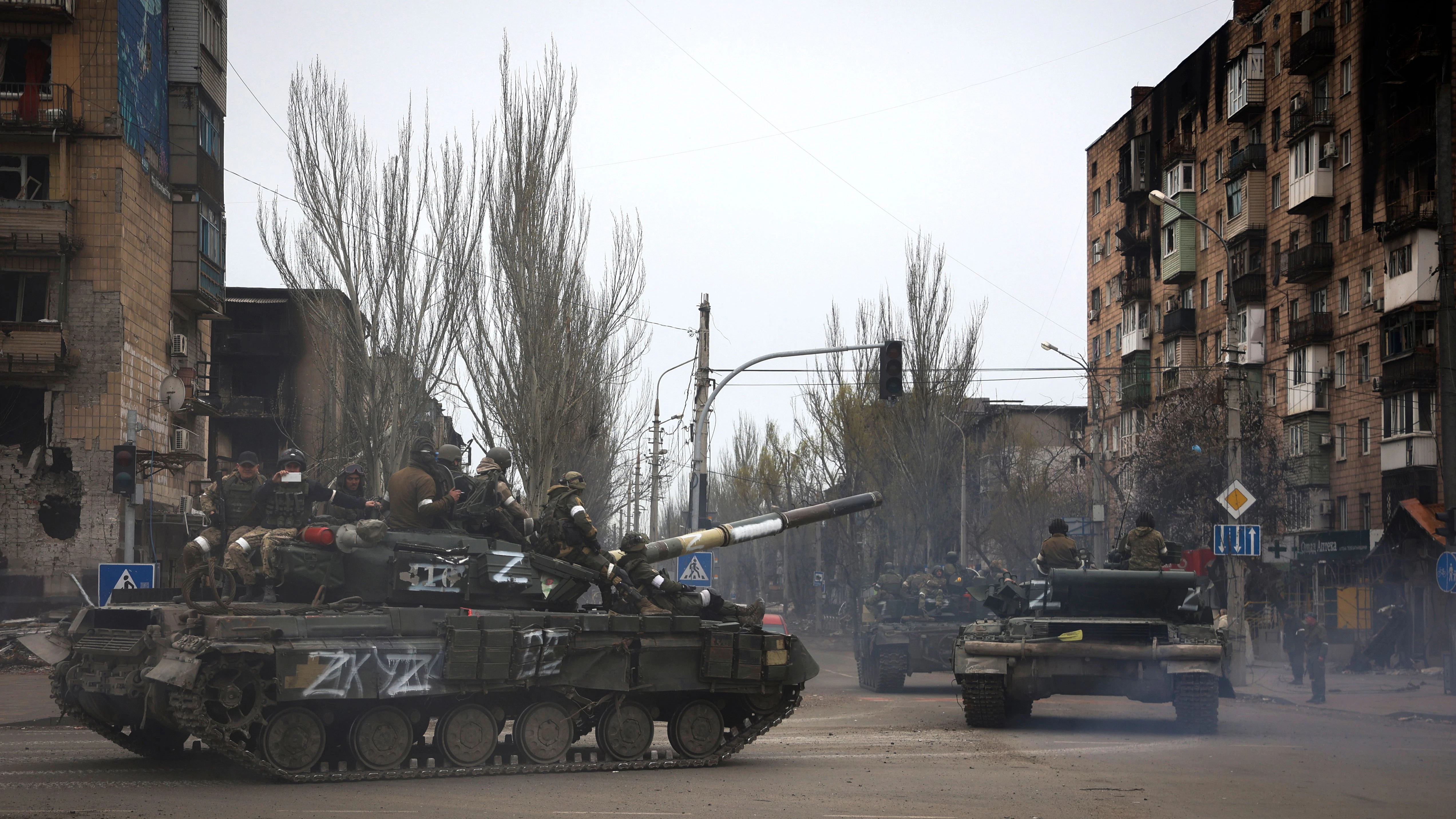 Russische Panzer in Mariupol.