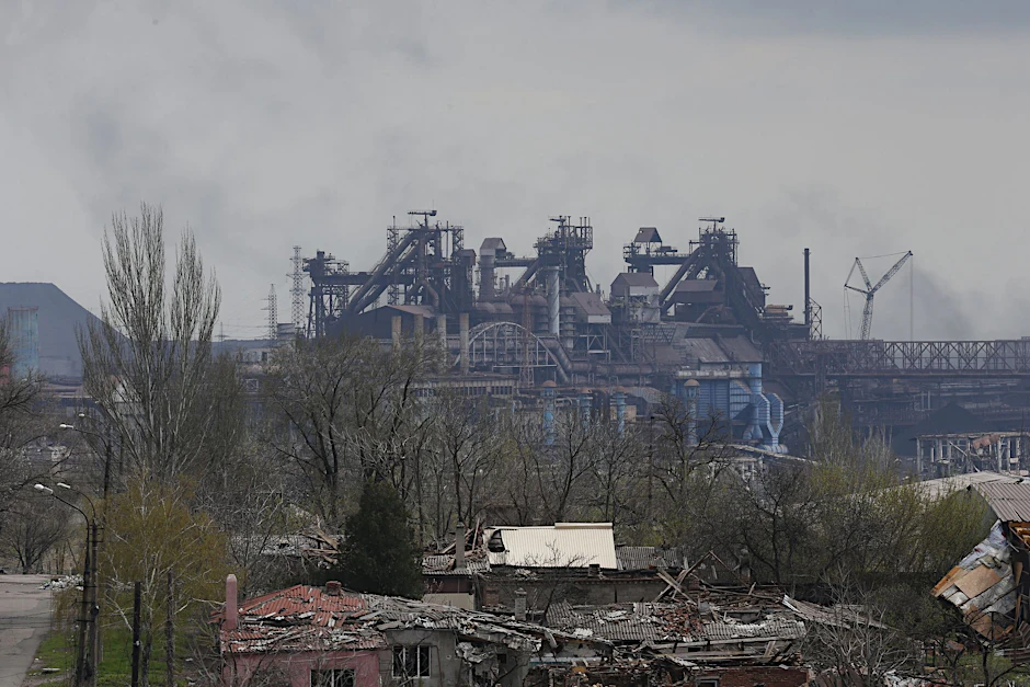 Das Asow-Stahlwerk in der Hafenstadt Mariupol