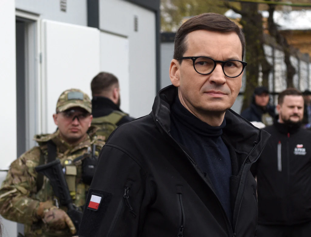 Polens Premier: Es beginnt wohl die größte Panzerschlacht seit Zweitem Weltkrieg